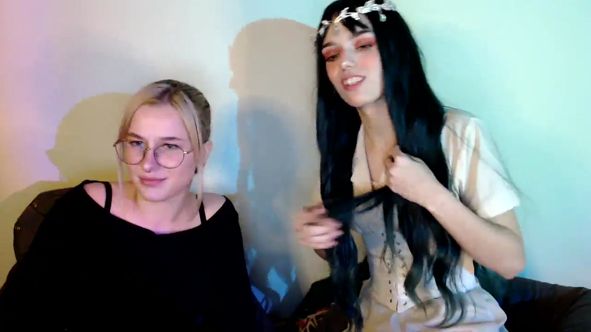 Gallery image thumbnail from Spicy_X's myfreecams stream on, 11/19/2023, 17:46 image 10 of 20