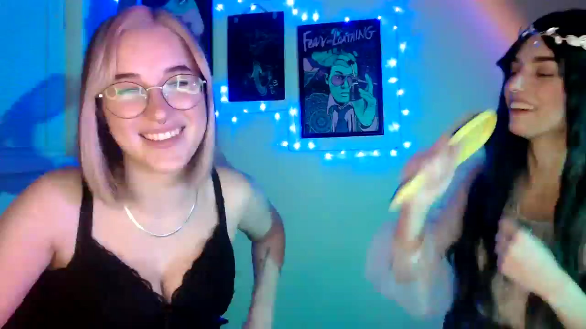 Gallery image thumbnail from Spicy_X's myfreecams stream on, 11/22/2023, 16:25 image 13 of 20