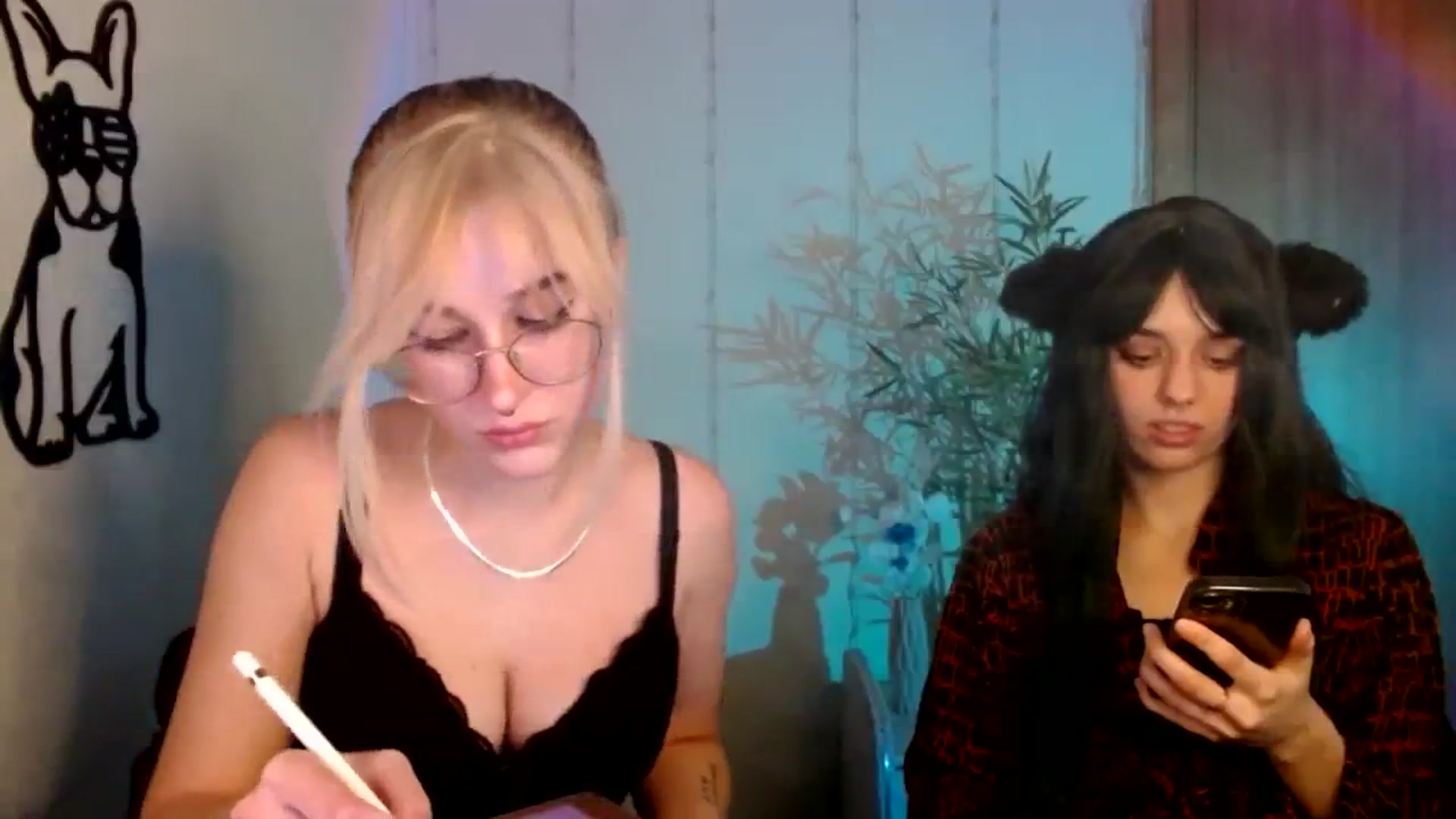 Gallery image thumbnail from Spicy_X's myfreecams stream on, 11/30/2023, 16:07 image 16 of 20