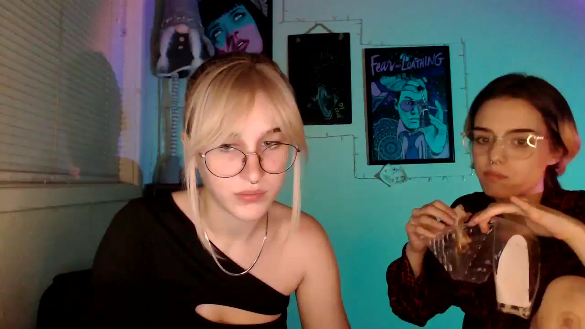 Gallery image thumbnail from Spicy_X's myfreecams stream on, 12/03/2023, 18:37 image 9 of 20