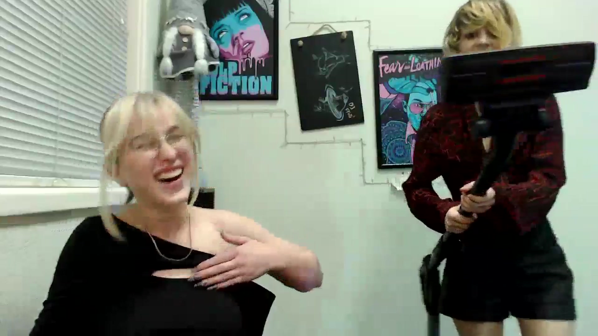 Gallery image thumbnail from Spicy_X's myfreecams stream on, 12/03/2023, 18:37 image 16 of 20