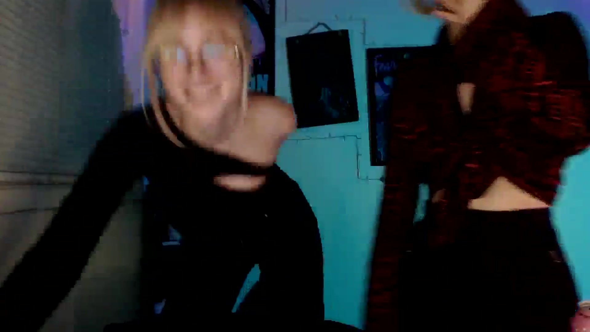 Gallery image thumbnail from Spicy_X's myfreecams stream on, 12/03/2023, 18:37 image 14 of 20