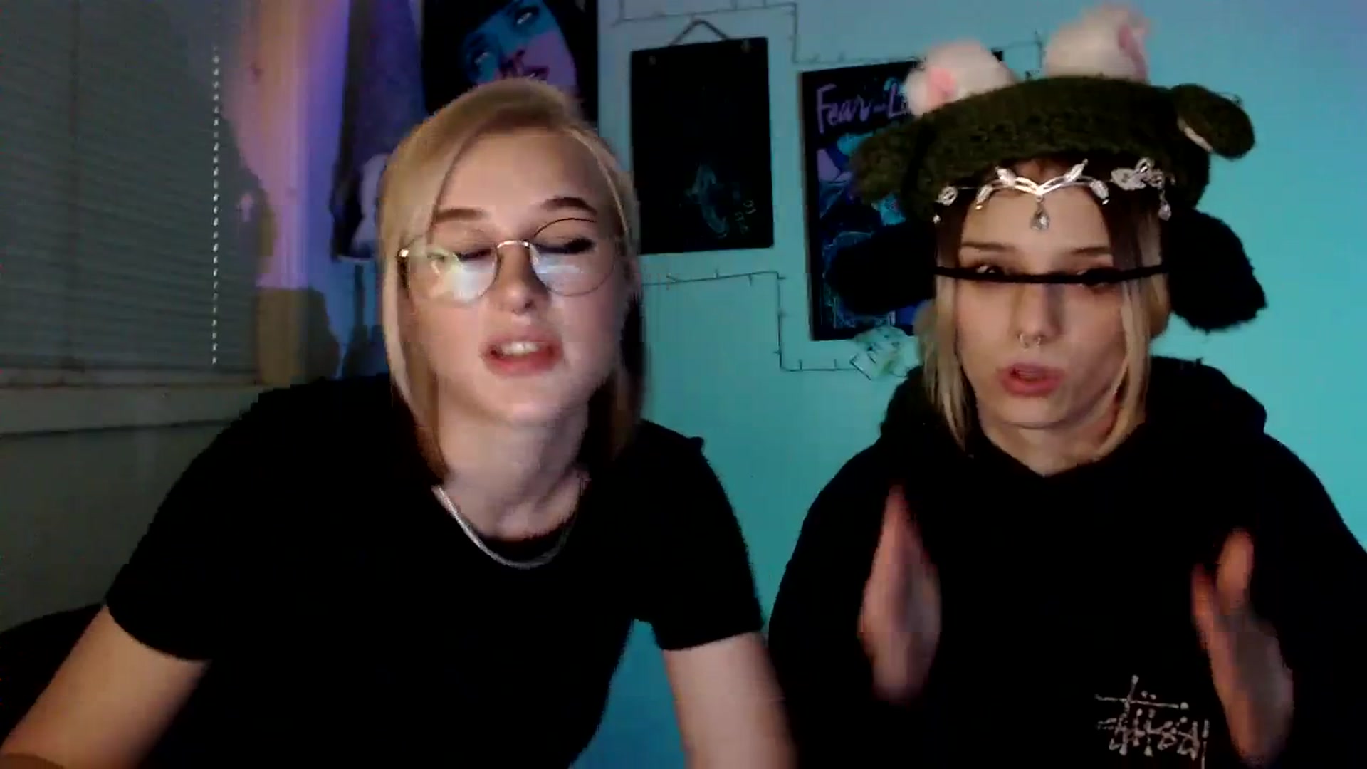 Gallery image thumbnail from Spicy_X's myfreecams stream on, 12/08/2023, 17:04 image 15 of 20