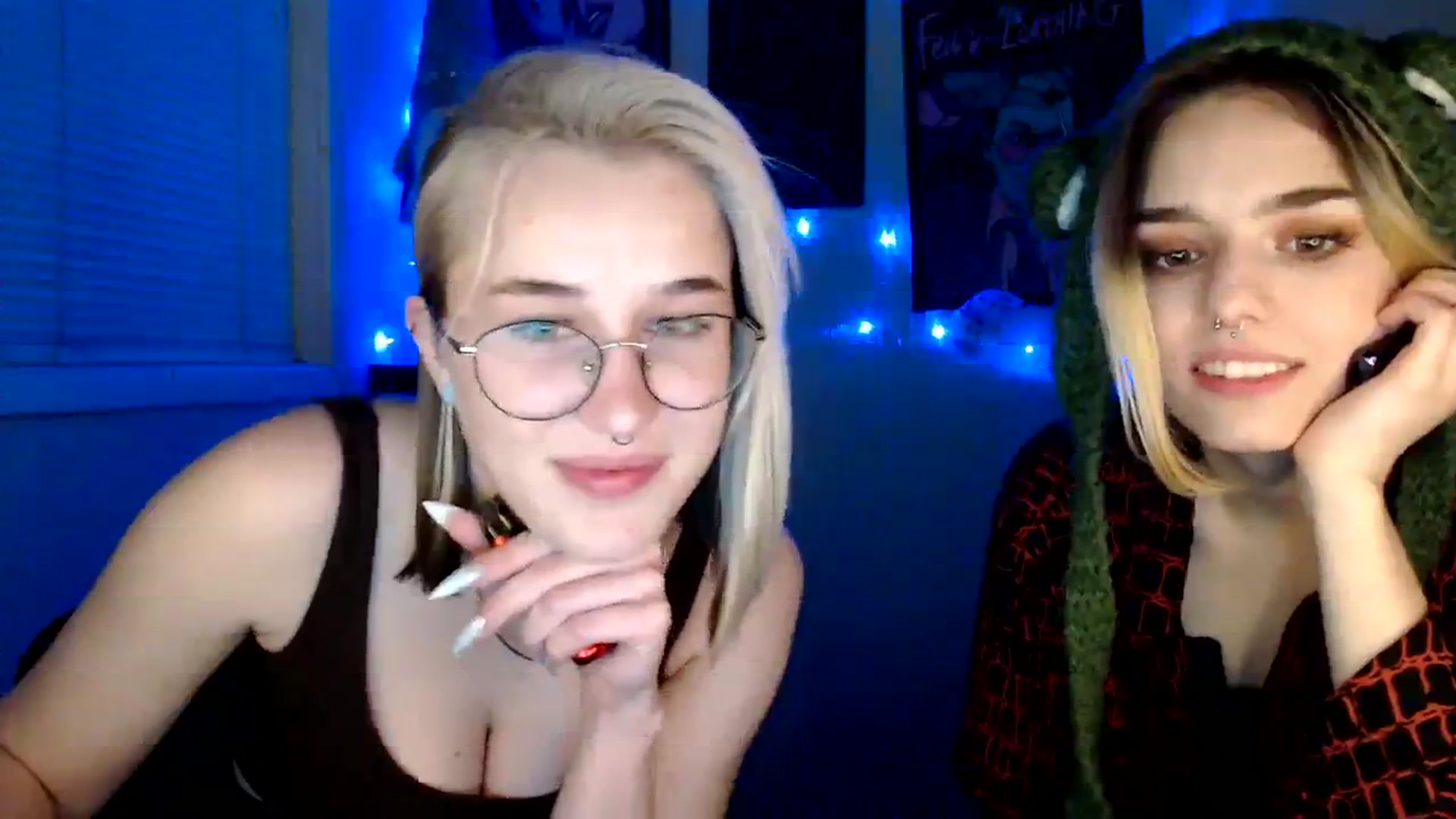 Gallery image thumbnail from Spicy_X's myfreecams stream on, 12/14/2023, 16:00 image 20 of 20