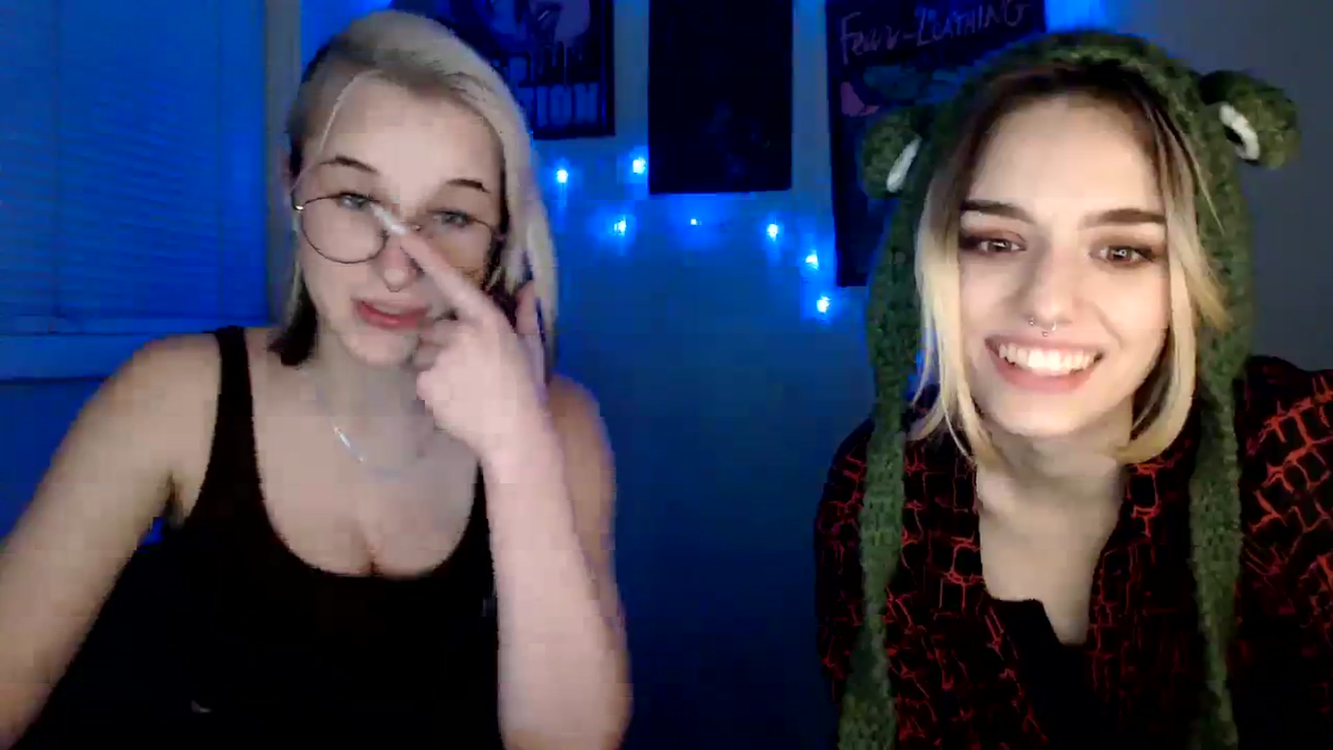 Gallery image thumbnail from Spicy_X's myfreecams stream on, 12/14/2023, 16:00 image 19 of 20