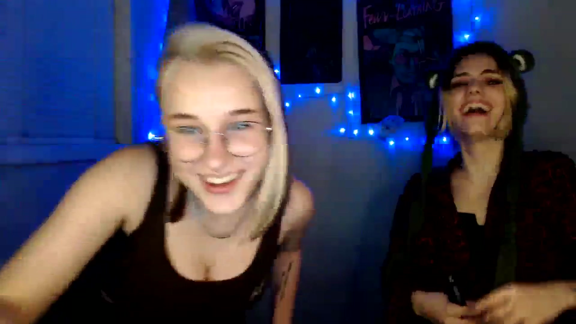 Gallery image thumbnail from Spicy_X's myfreecams stream on, 12/14/2023, 16:00 image 18 of 20