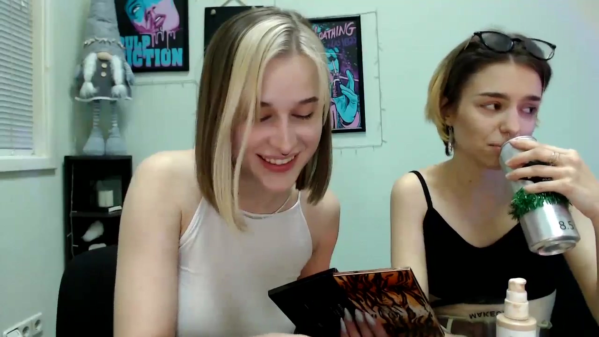 Gallery image thumbnail from Spicy_X's myfreecams stream on, 12/17/2023, 15:31 image 17 of 20