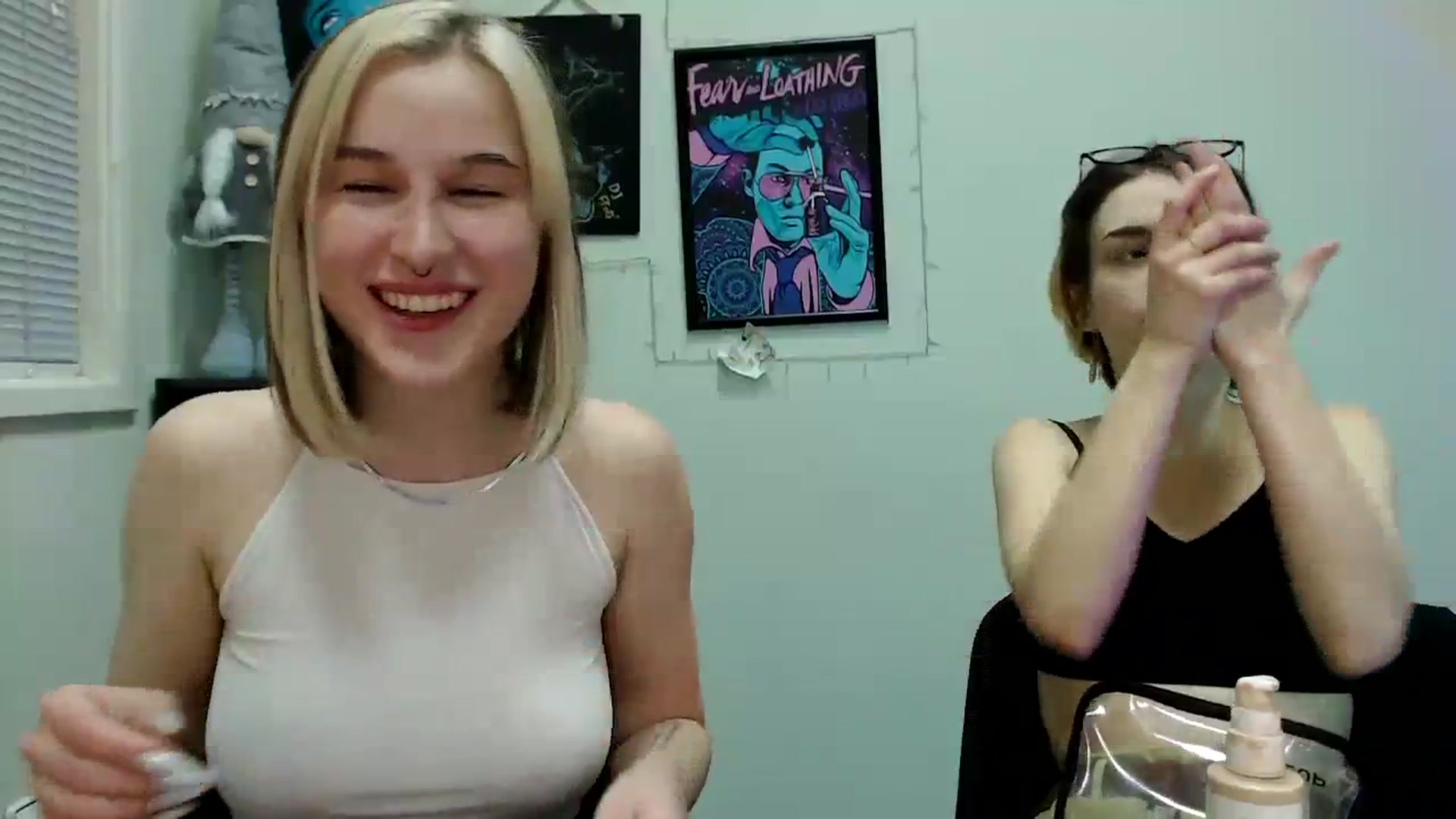 Gallery image thumbnail from Spicy_X's myfreecams stream on, 12/17/2023, 15:31 image 7 of 20