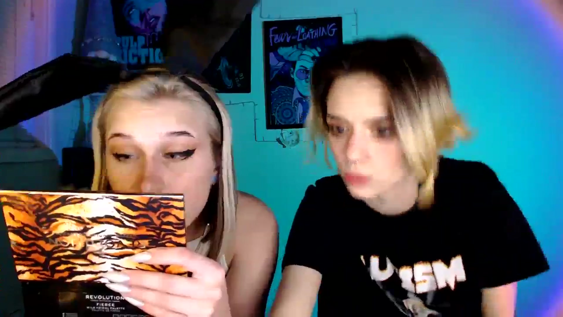 Gallery image thumbnail from Spicy_X's myfreecams stream on, 12/17/2023, 17:21 image 17 of 20