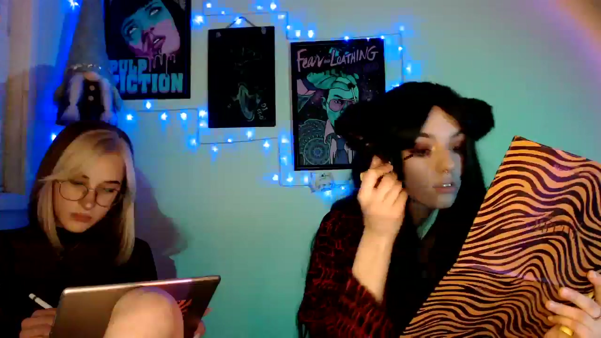 Gallery image thumbnail from Spicy_X's myfreecams stream on, 12/22/2023, 17:13 image 10 of 20
