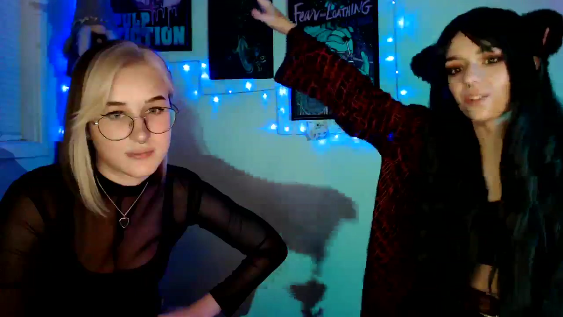 Gallery image thumbnail from Spicy_X's myfreecams stream on, 12/22/2023, 18:41 image 10 of 20