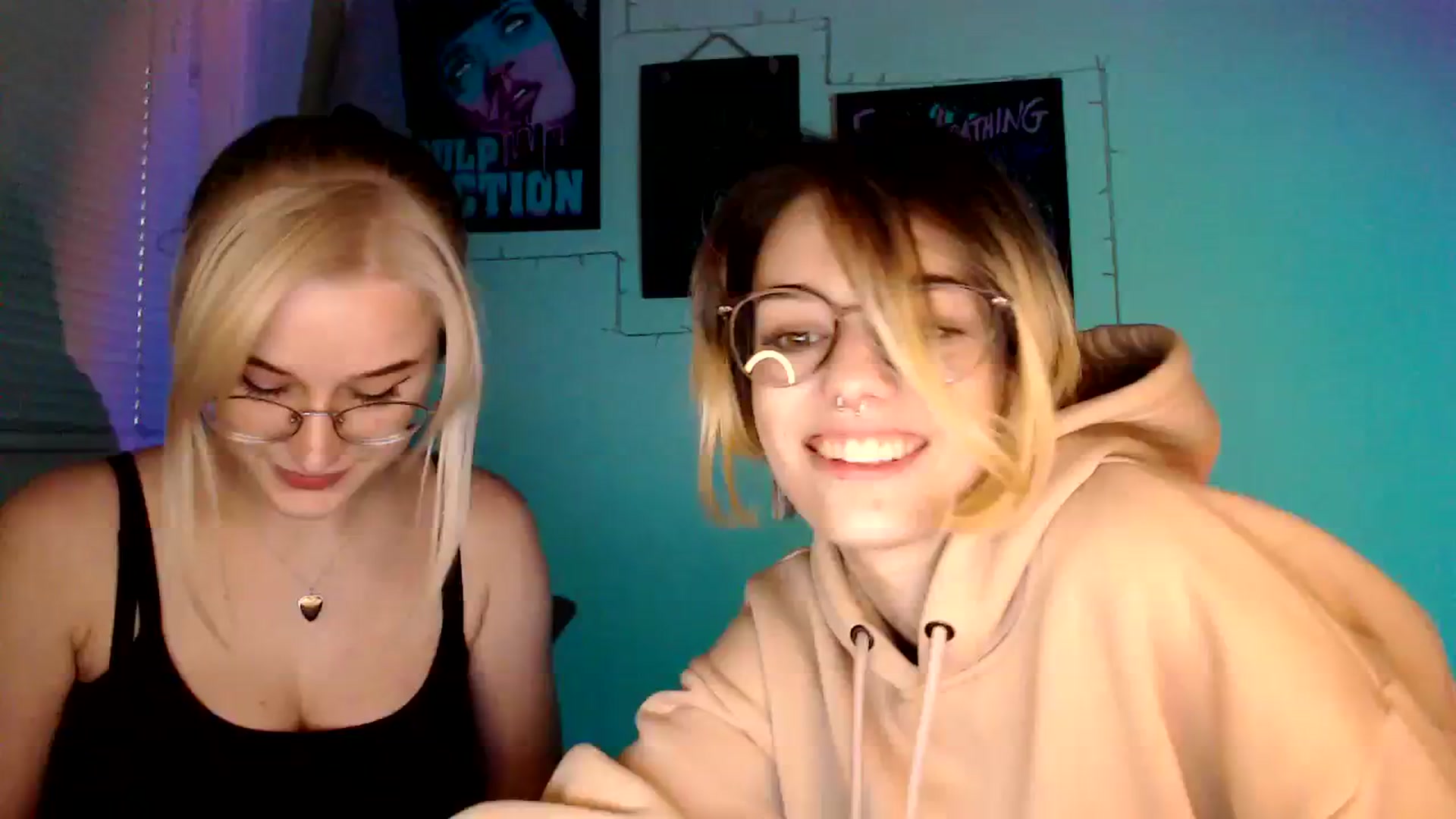 Gallery image thumbnail from Spicy_X's myfreecams stream on, 12/23/2023, 18:38 image 1 of 20