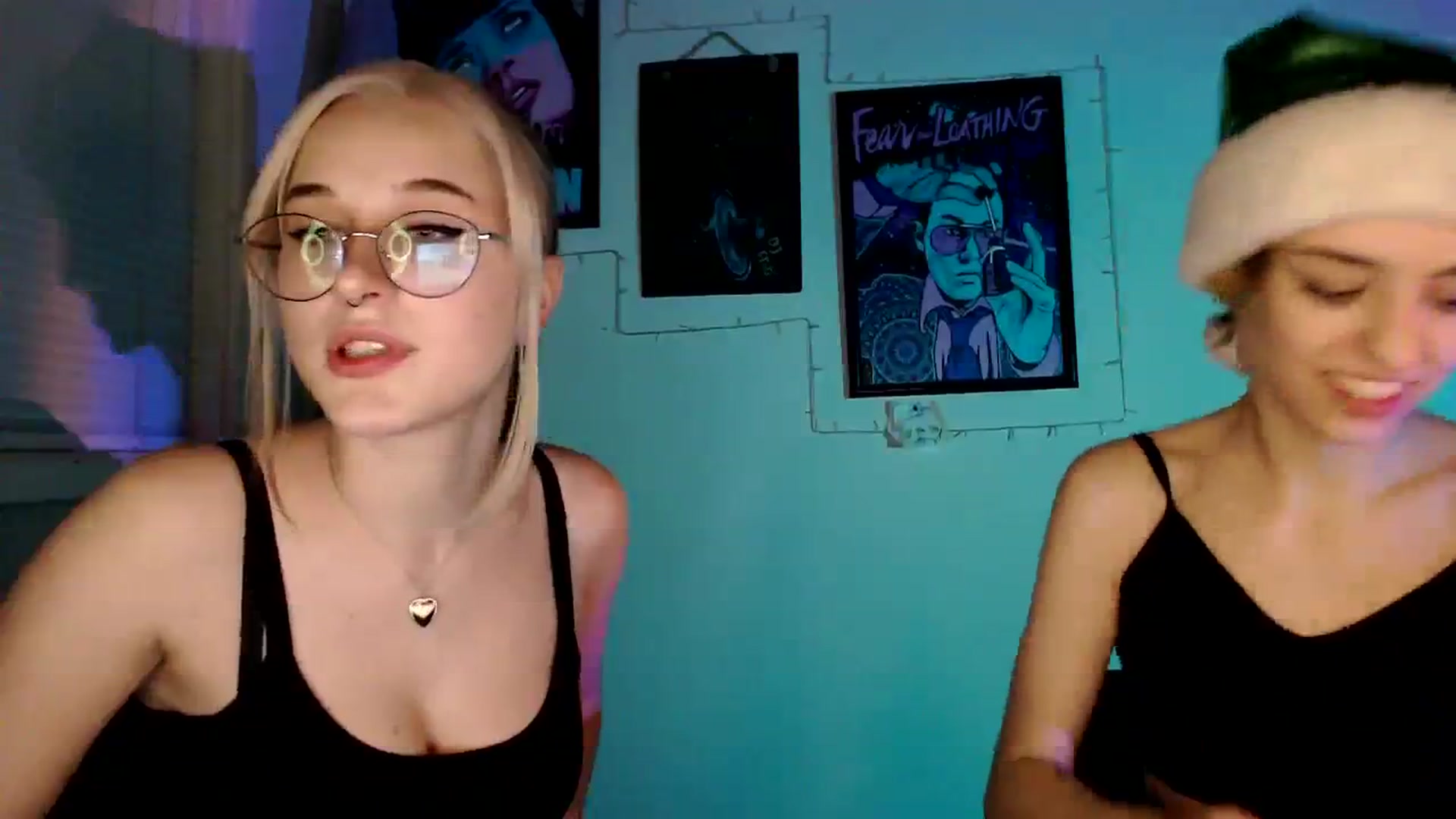 Gallery image thumbnail from Spicy_X's myfreecams stream on, 12/23/2023, 18:38 image 10 of 20