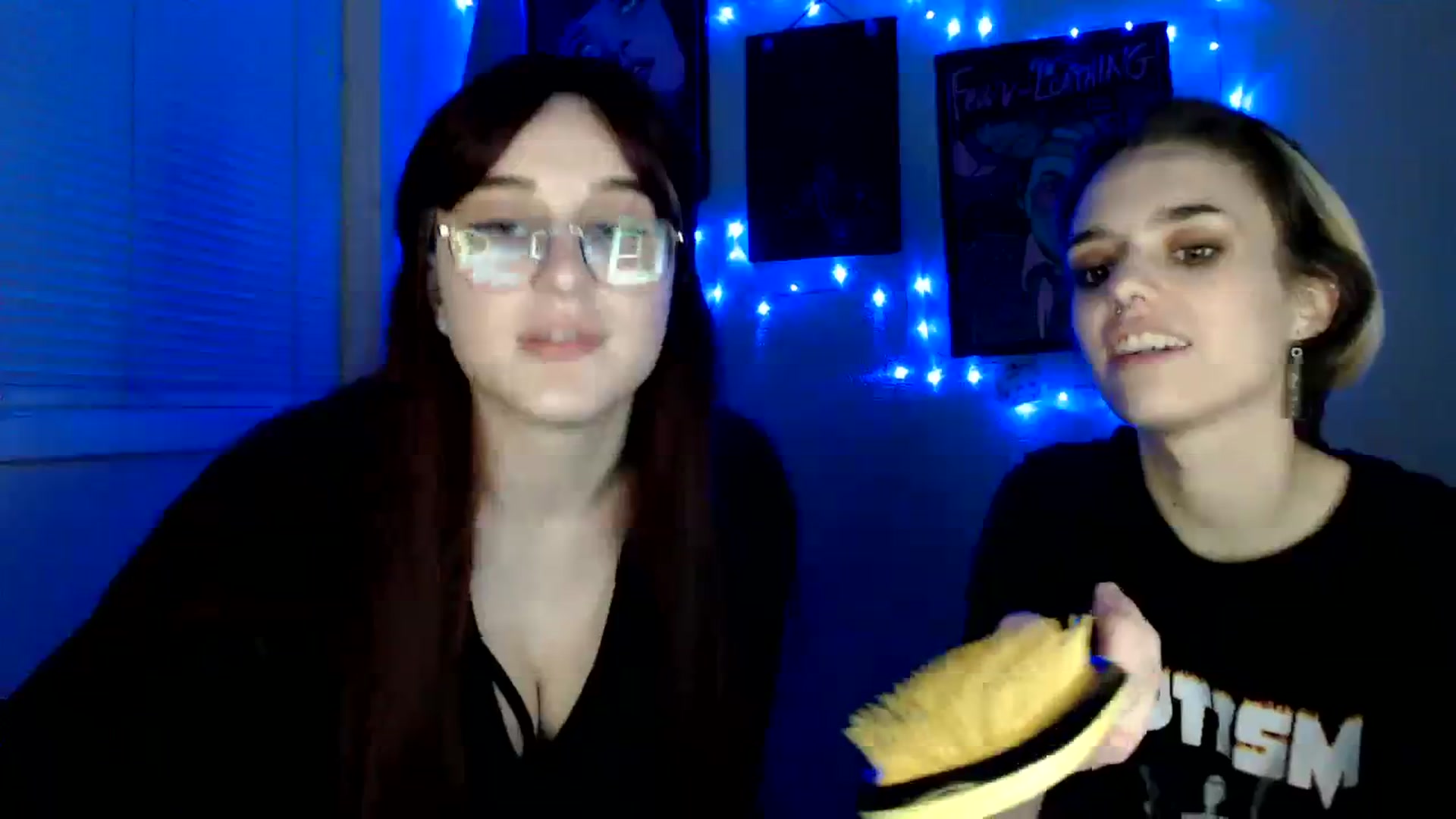 Gallery image thumbnail from Spicy_X's myfreecams stream on, 12/28/2023, 19:43 image 10 of 20