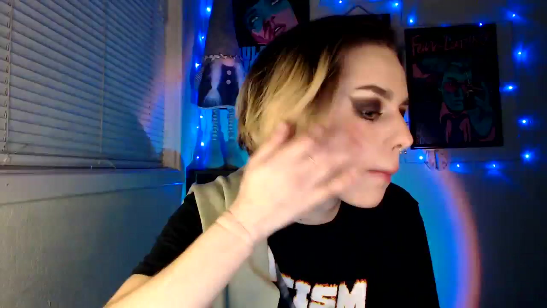 Gallery image thumbnail from Spicy_X's myfreecams stream on, 01/03/2024, 17:03 image 12 of 20