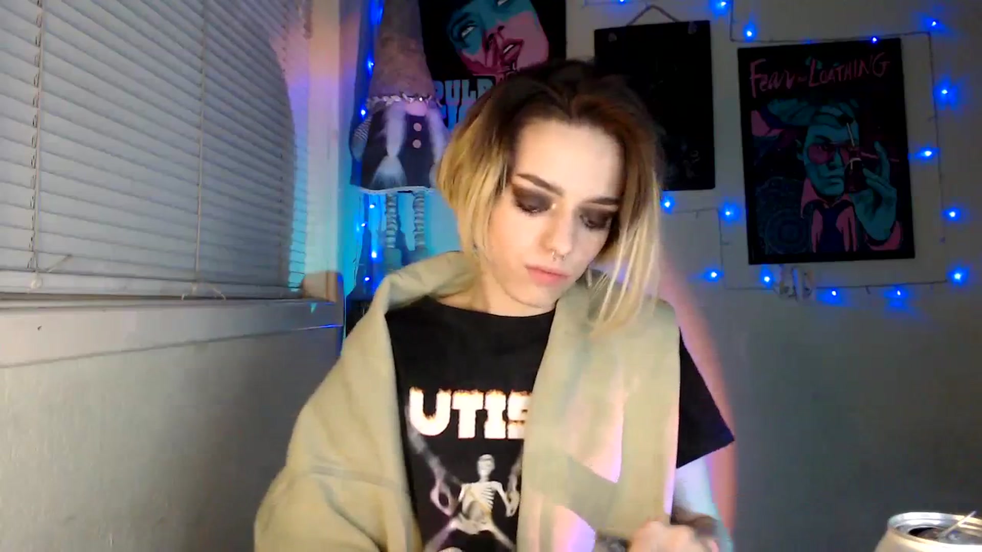 Gallery image thumbnail from Spicy_X's myfreecams stream on, 01/03/2024, 18:38 image 13 of 20