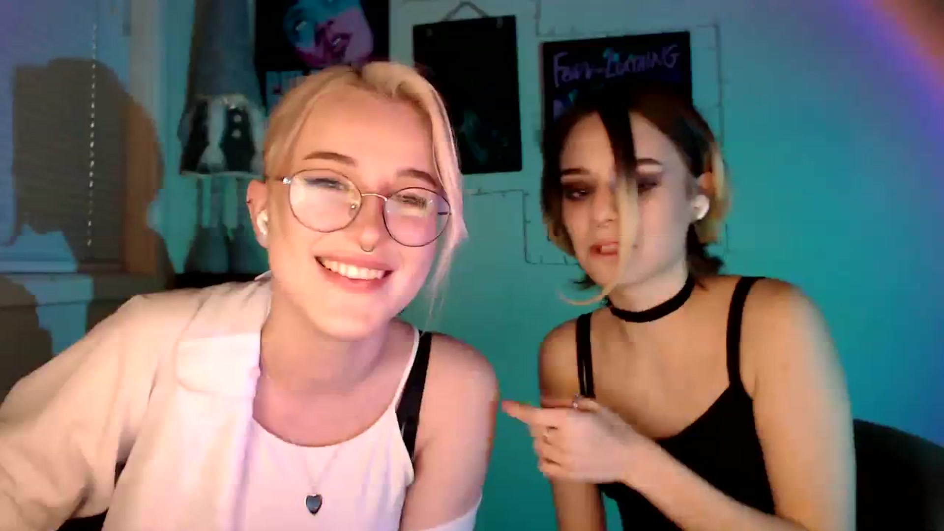 Gallery image thumbnail from Spicy_X's myfreecams stream on, 02/15/2024, 17:15 image 5 of 20