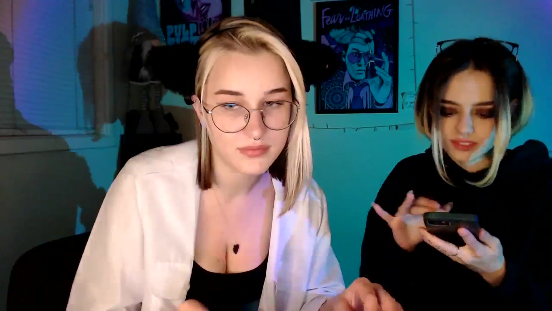 Gallery image thumbnail from Spicy_X's myfreecams stream on, 03/05/2024, 19:44 image 17 of 20