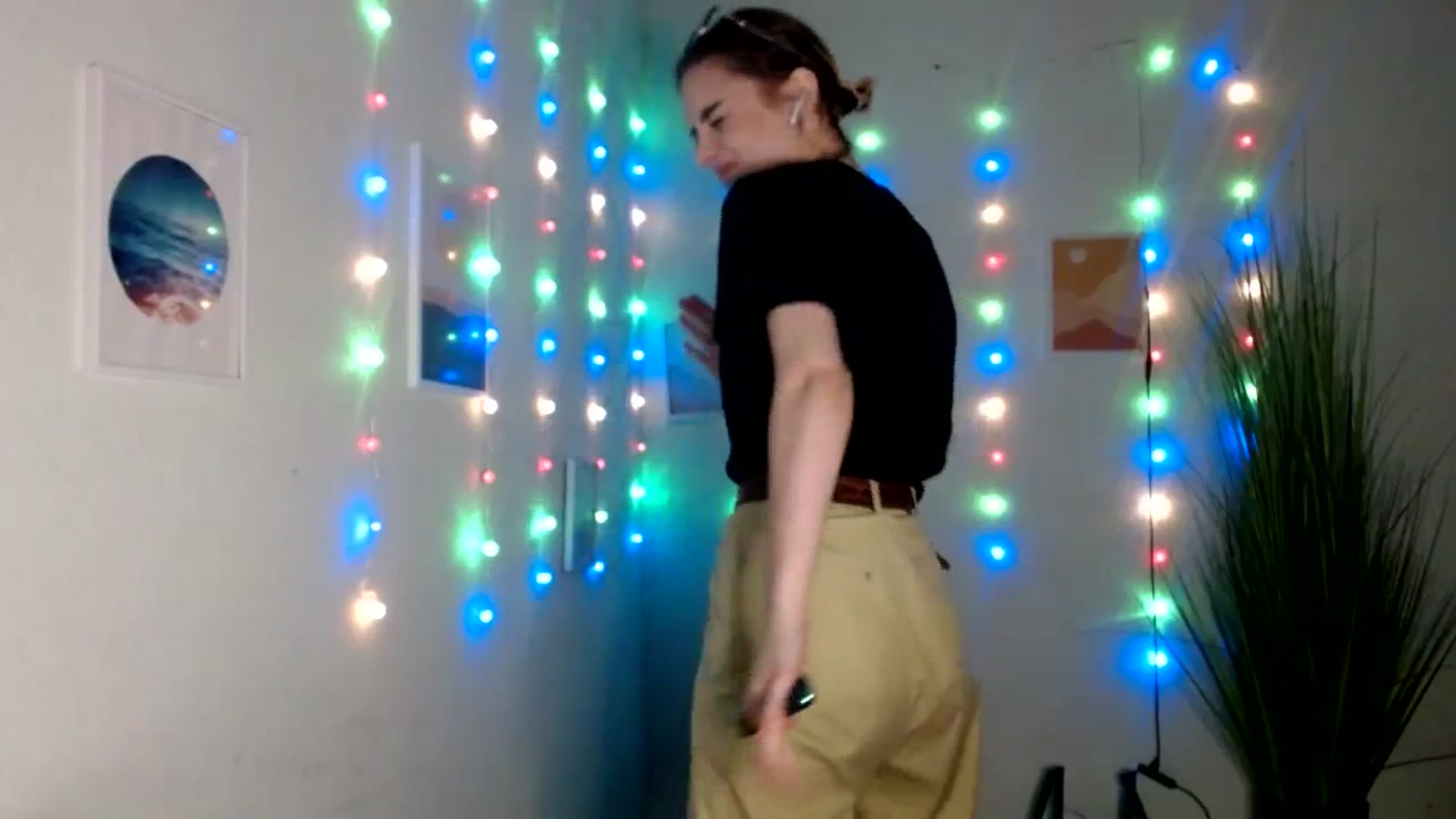 Gallery image thumbnail from Spicy_X's myfreecams stream on, 03/16/2024, 15:50 image 6 of 20