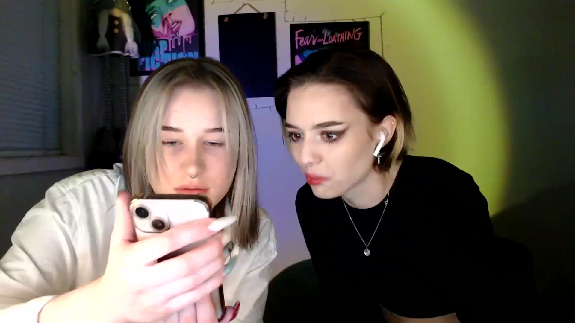 Gallery image thumbnail from Spicy_X's myfreecams stream on, 03/22/2024, 17:19 image 13 of 20