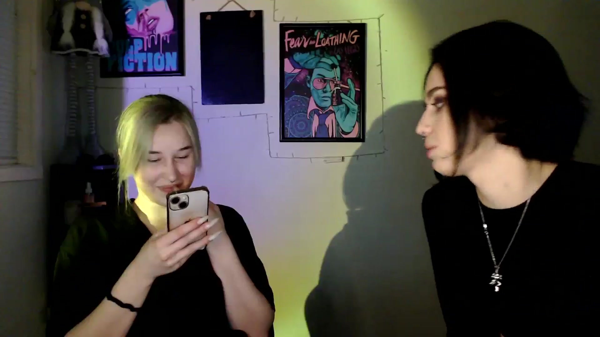 Gallery image thumbnail from Spicy_X's myfreecams stream on, 03/27/2024, 17:25 image 16 of 20