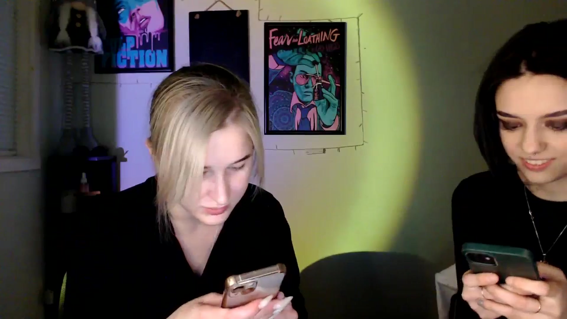 Gallery image thumbnail from Spicy_X's myfreecams stream on, 03/27/2024, 17:25 image 15 of 20