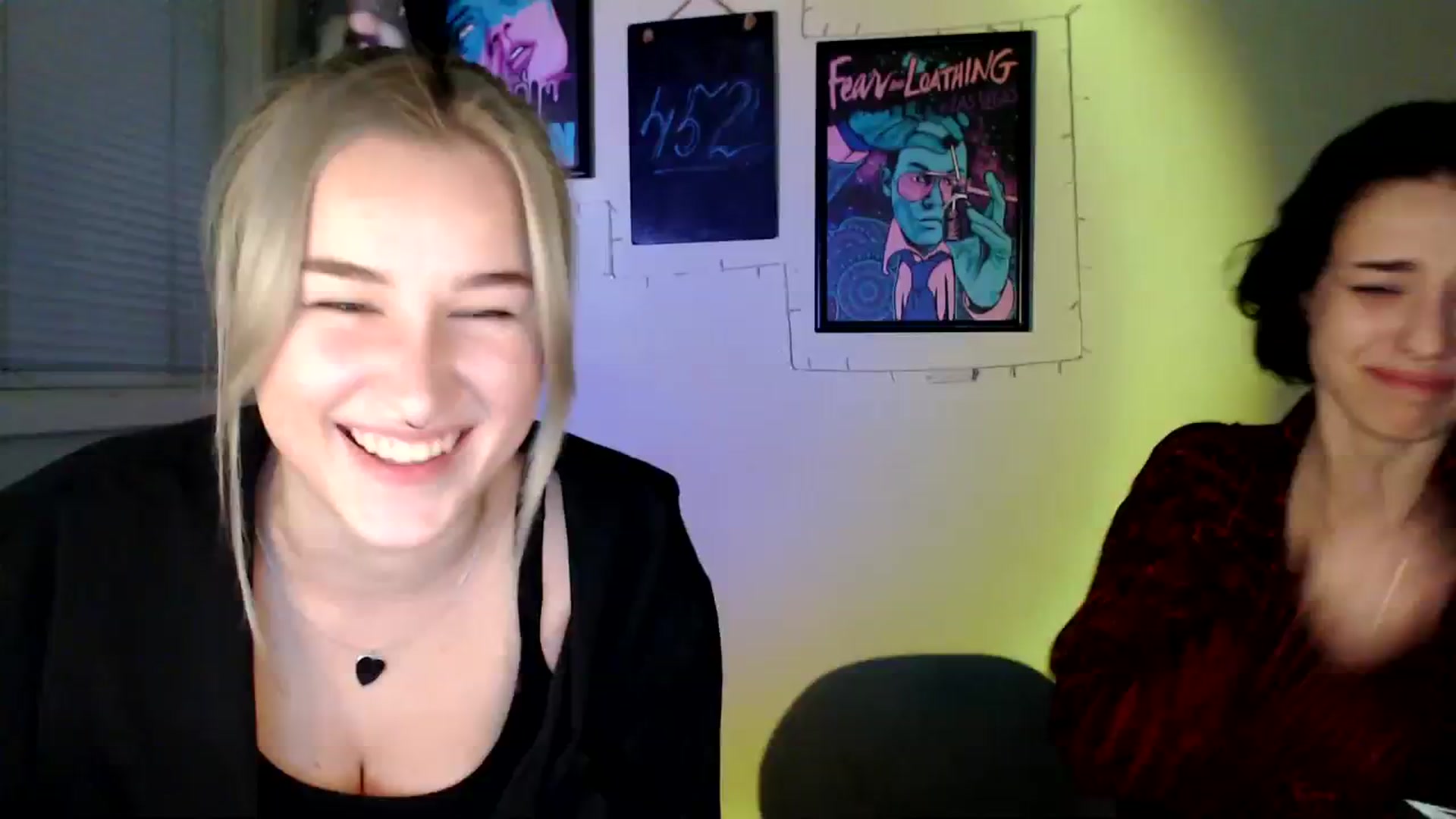Gallery image thumbnail from Spicy_X's myfreecams stream on, 03/29/2024, 21:24 image 8 of 20