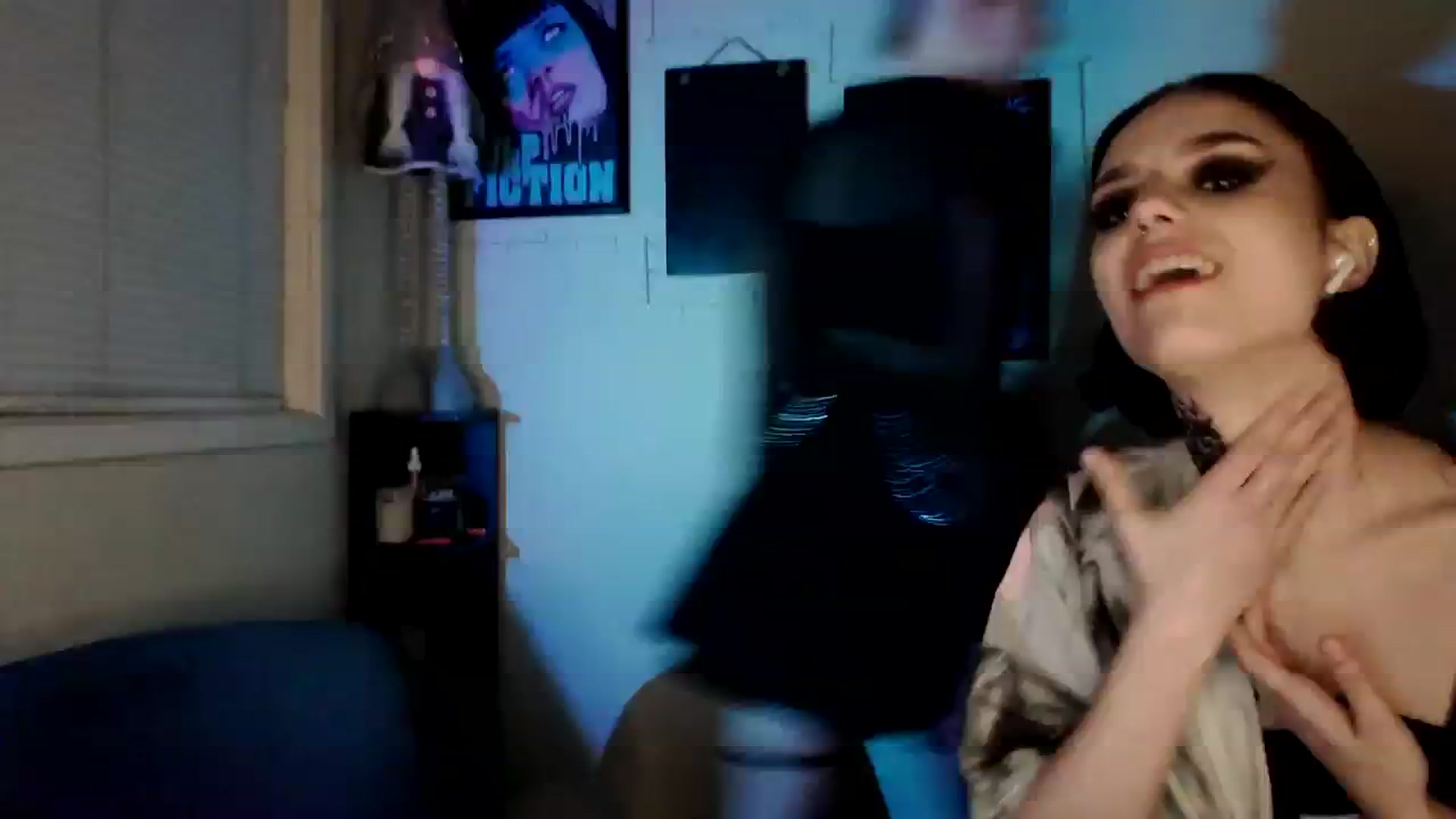 Gallery image thumbnail from Spicy_X's myfreecams stream on, 04/06/2024, 18:19 image 14 of 20