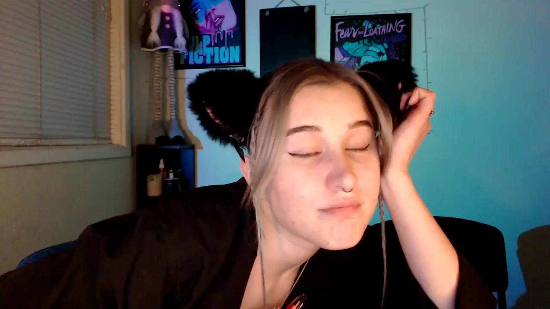 Gallery image thumbnail from Spicy_X's myfreecams stream on, 04/09/2024, 19:13 image 18 of 20