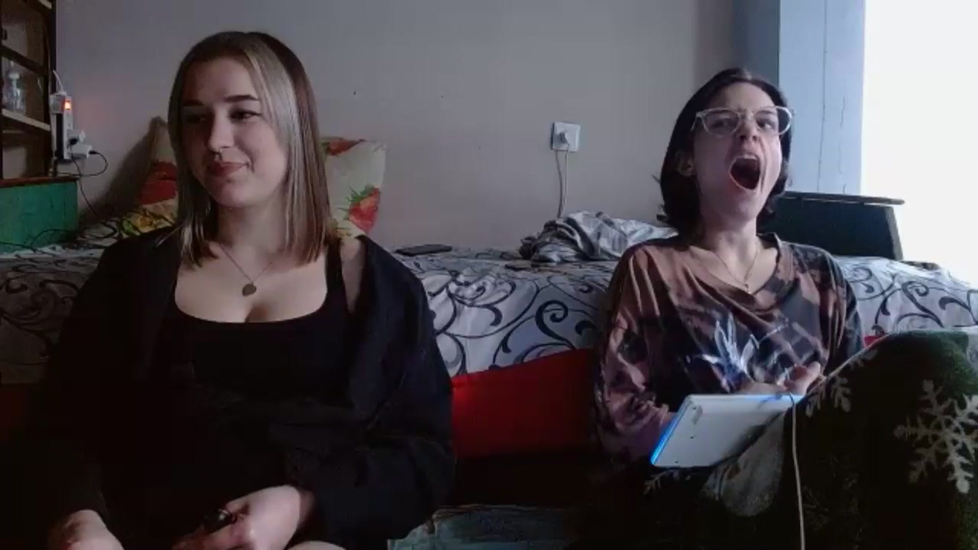 Gallery image thumbnail from Spicy_X's myfreecams stream on, 04/25/2024, 17:00 image 5 of 20