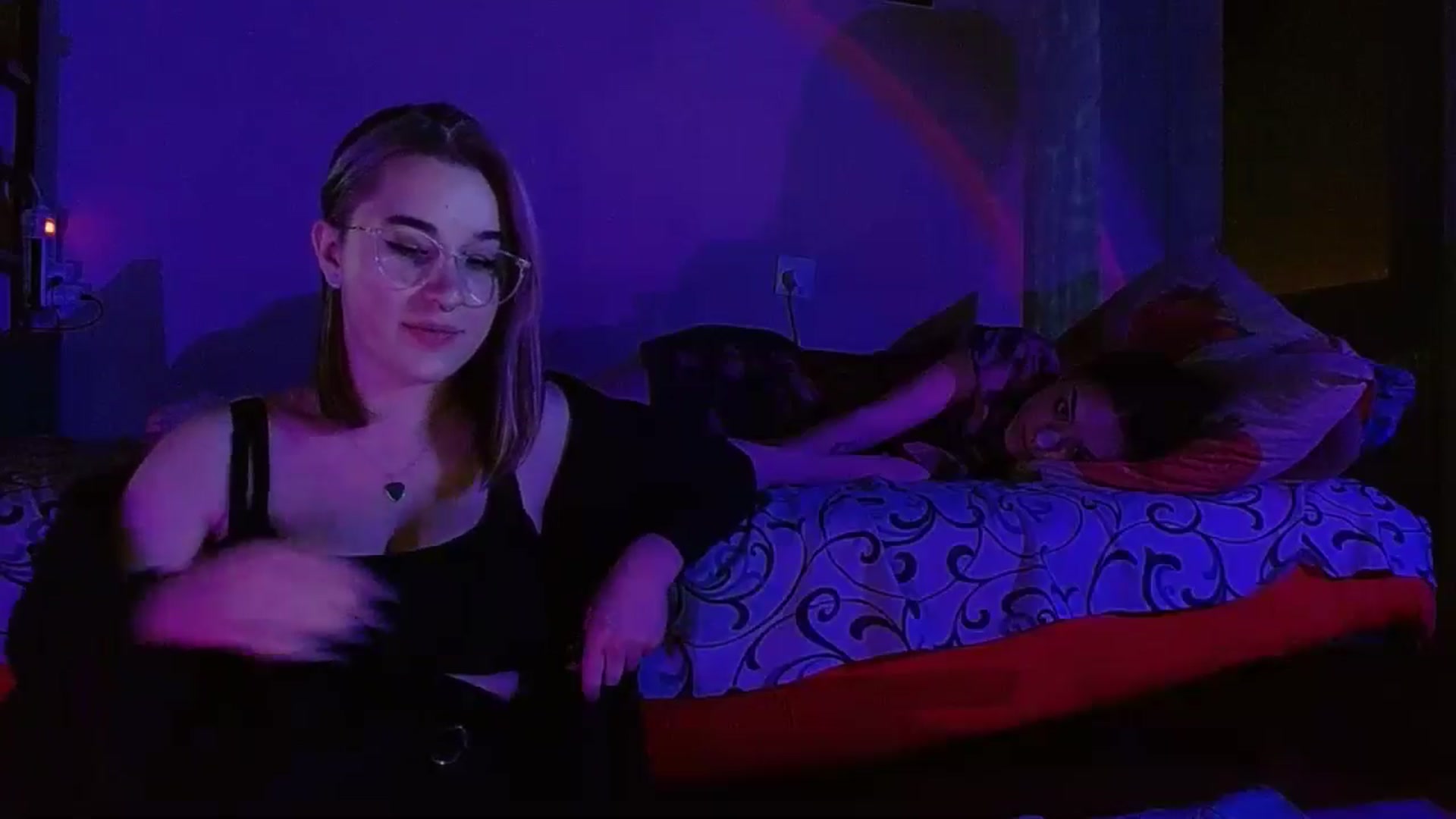 Gallery image thumbnail from Spicy_X's myfreecams stream on, 04/25/2024, 19:59 image 20 of 20