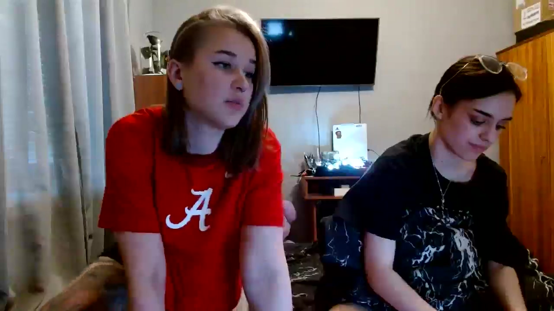 Gallery image thumbnail from Spicy_X's myfreecams stream on, 05/02/2024, 17:46 image 6 of 20