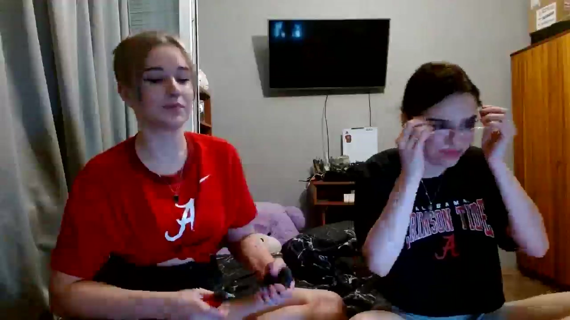 Gallery image thumbnail from Spicy_X's myfreecams stream on, 05/02/2024, 18:09 image 4 of 20