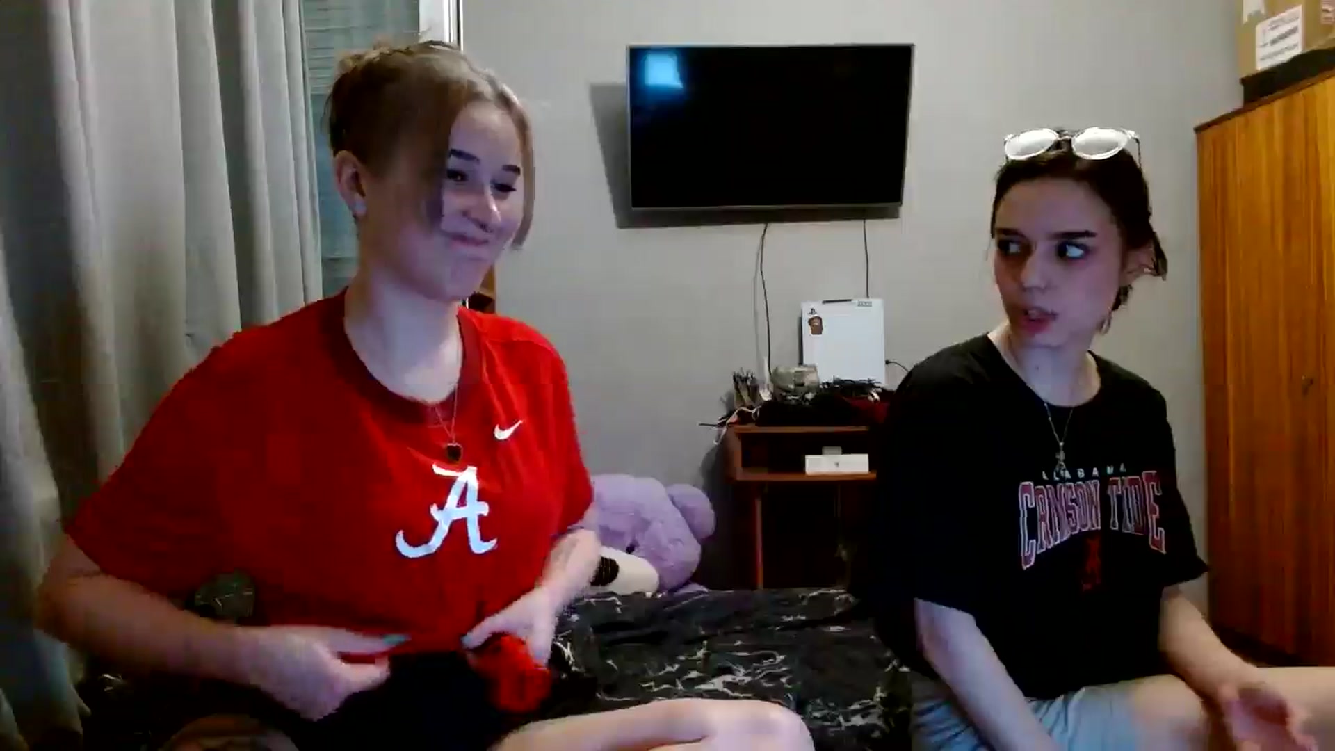 Gallery image thumbnail from Spicy_X's myfreecams stream on, 05/02/2024, 18:09 image 12 of 20