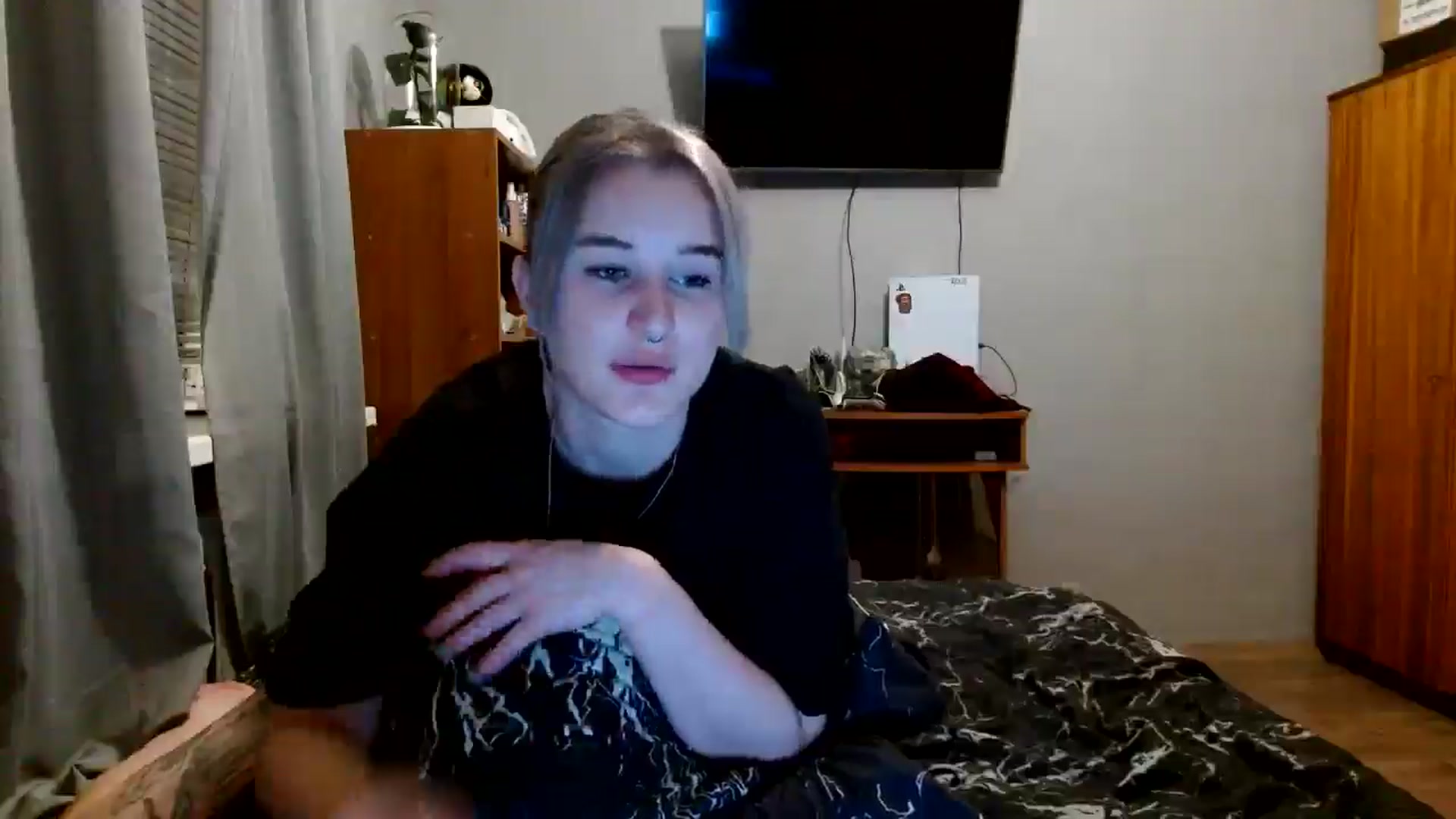 Gallery image thumbnail from Spicy_X's myfreecams stream on, 05/03/2024, 20:07 image 11 of 20