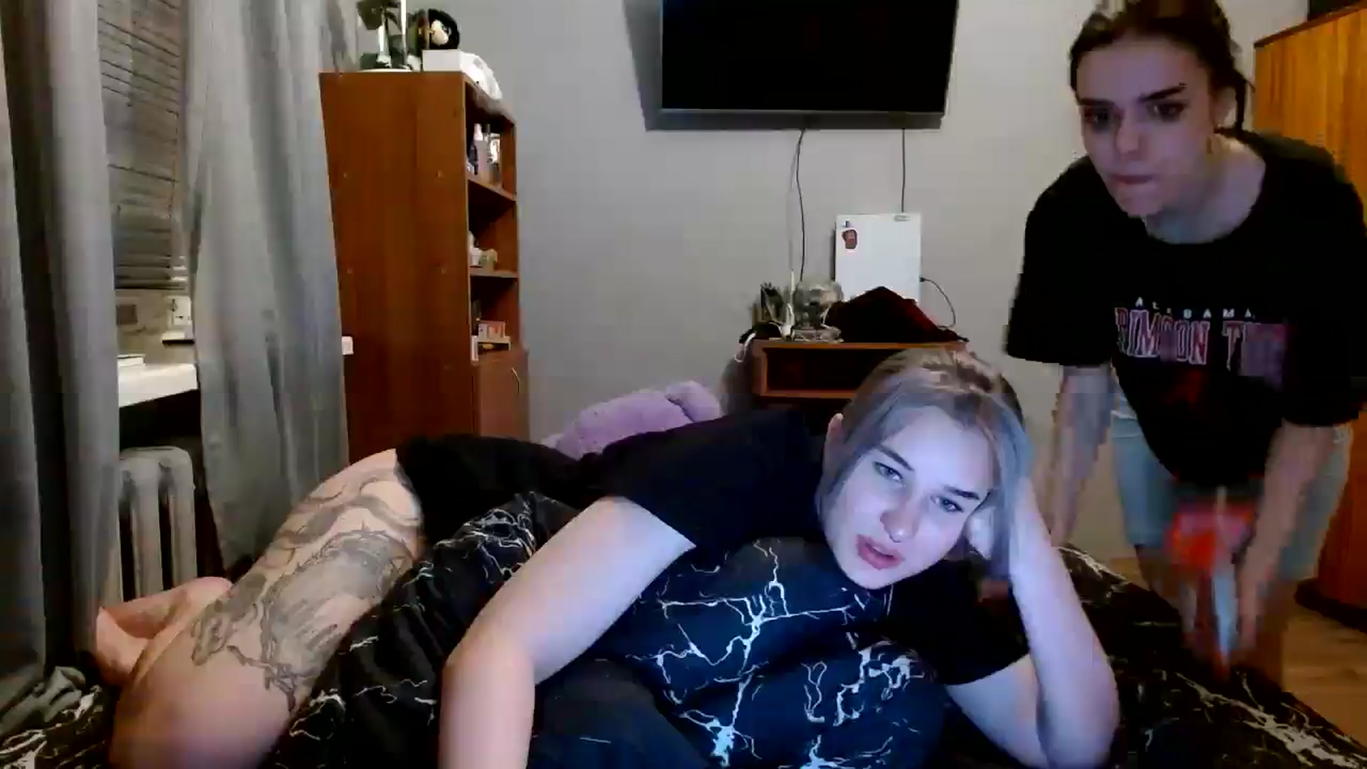 Gallery image thumbnail from Spicy_X's myfreecams stream on, 05/03/2024, 20:07 image 18 of 20