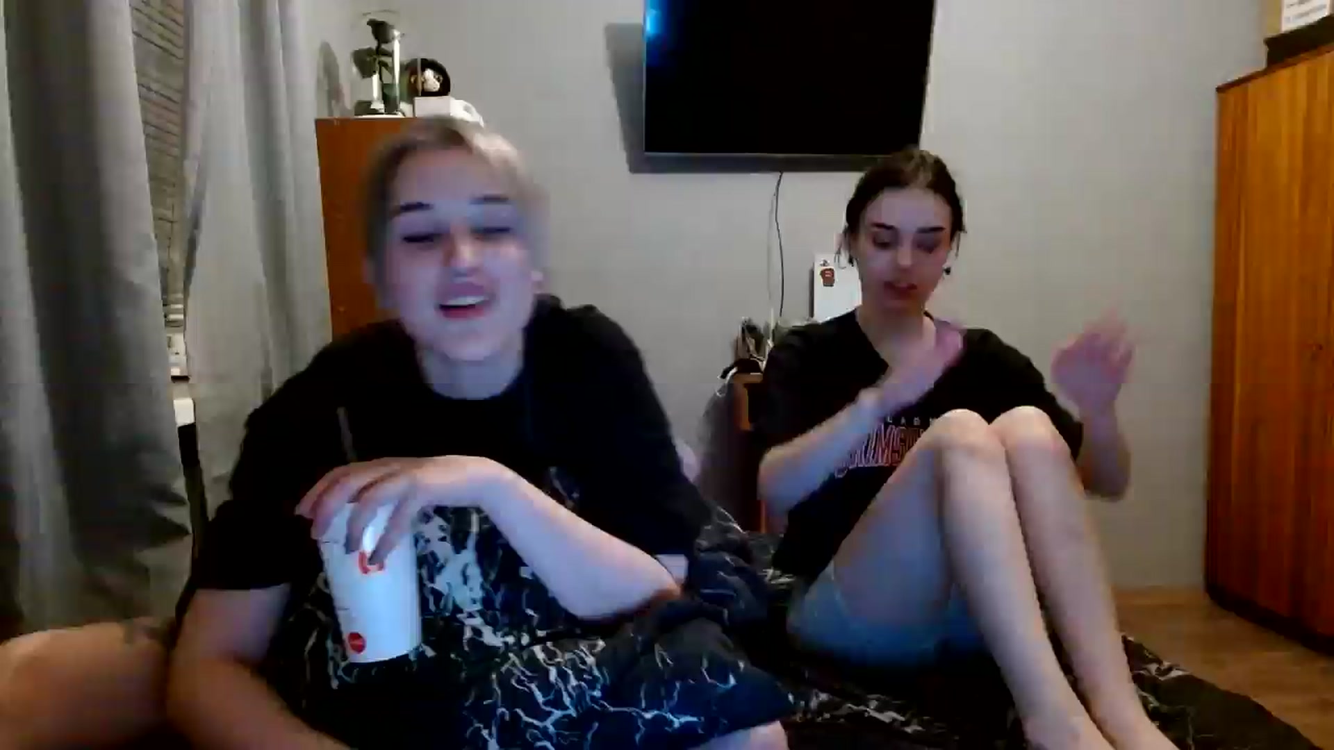 Gallery image thumbnail from Spicy_X's myfreecams stream on, 05/03/2024, 20:07 image 9 of 20
