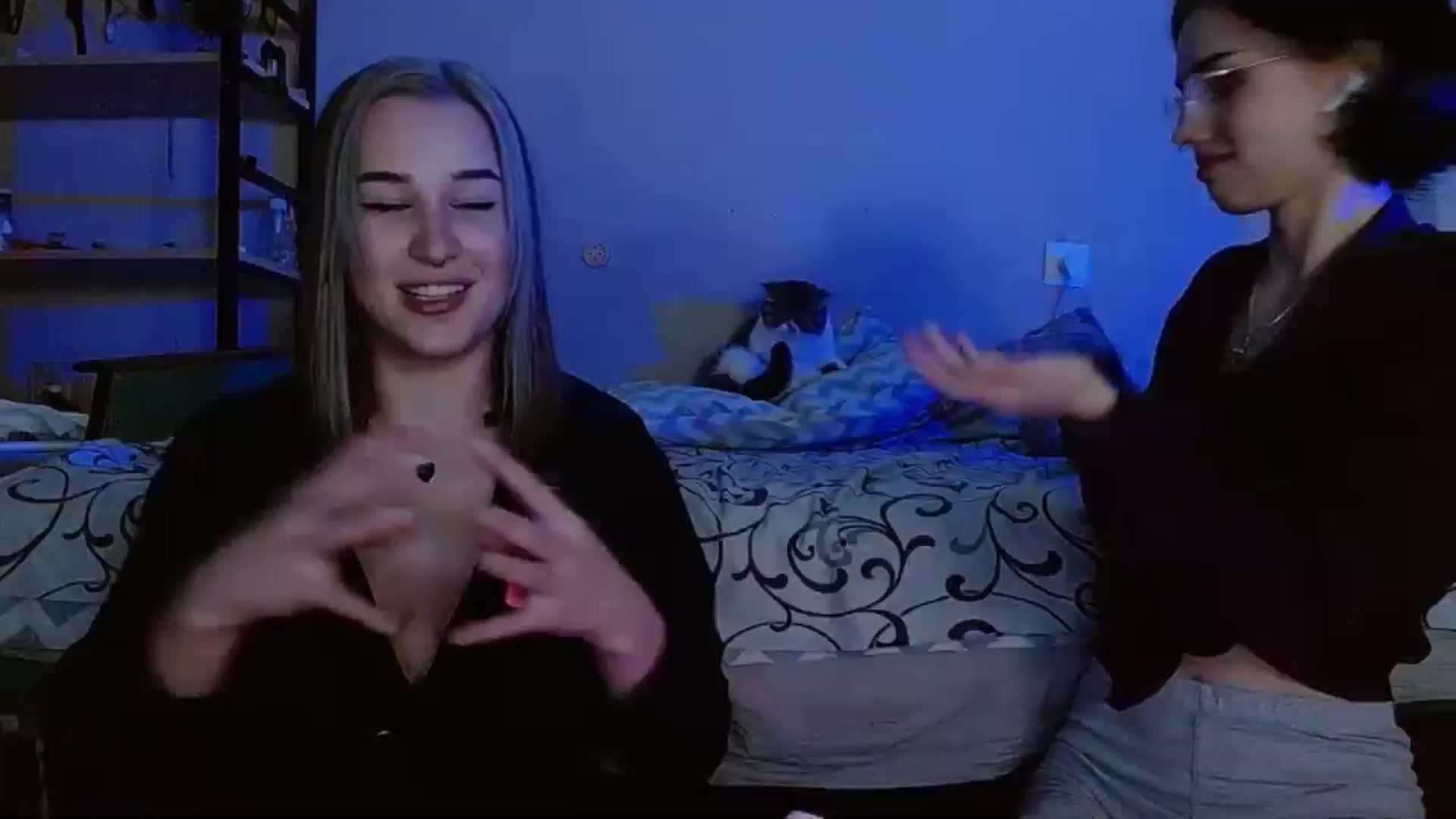 Gallery image thumbnail from Spicy_X's myfreecams stream on, 05/08/2024, 19:51 image 1 of 20