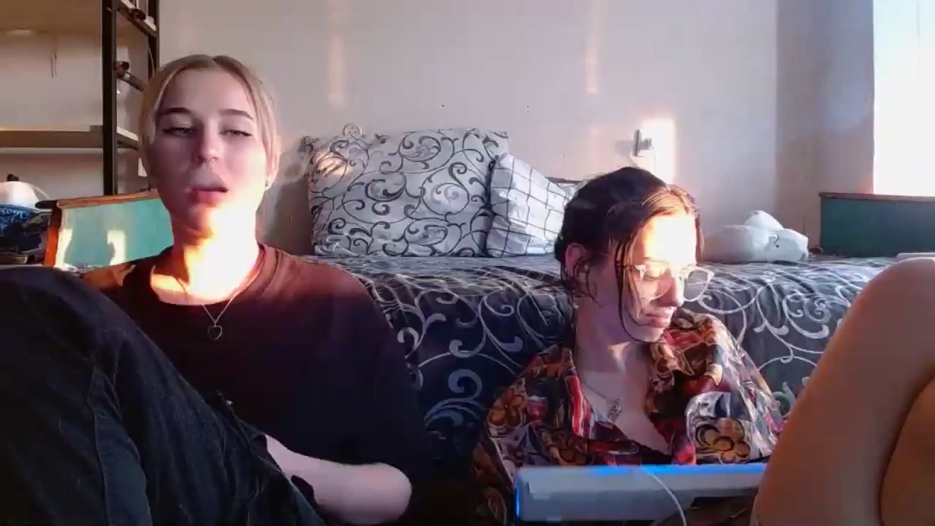Gallery image thumbnail from Spicy_X's myfreecams stream on, 05/16/2024, 17:27 image 14 of 20