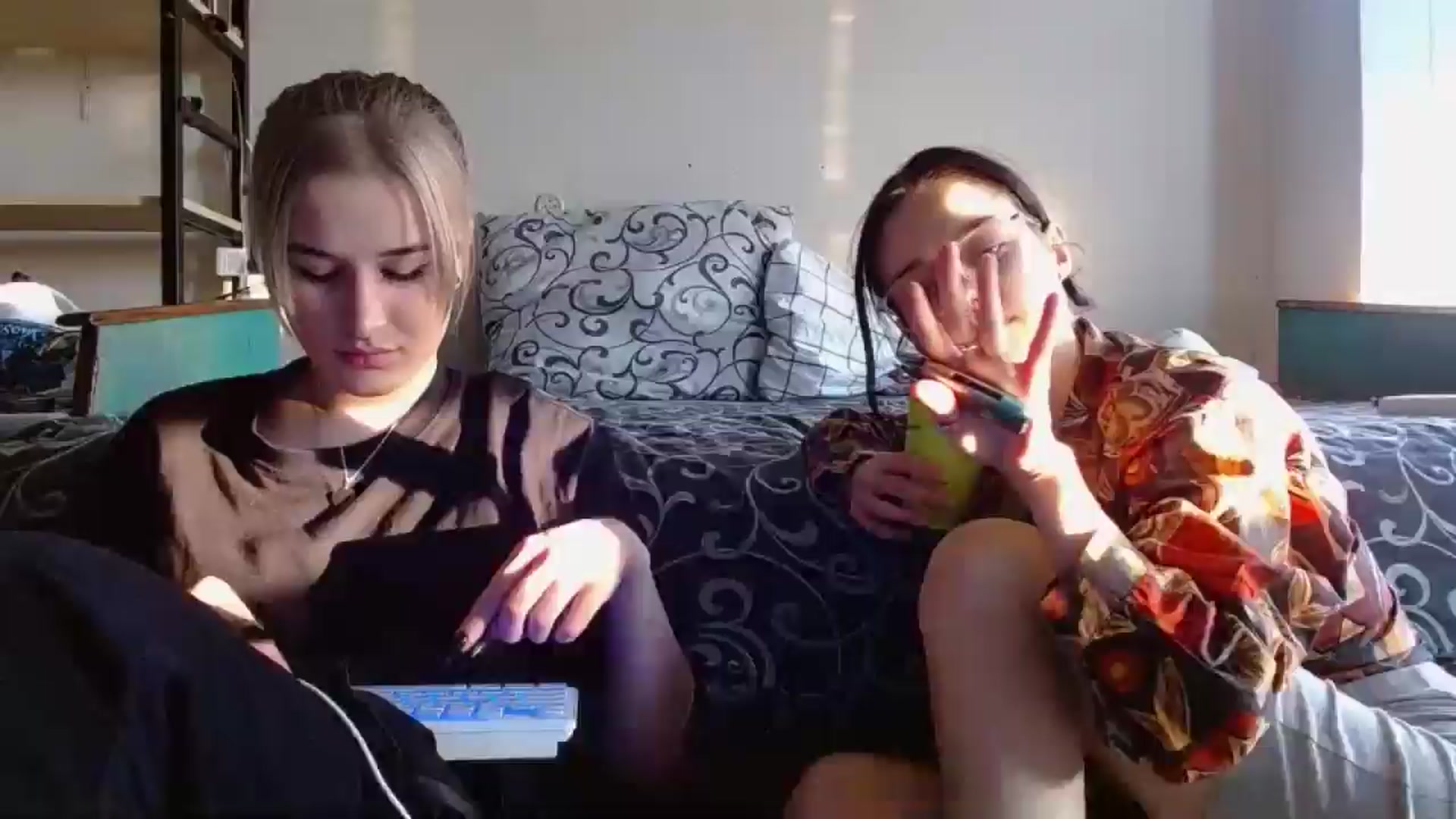 Gallery image thumbnail from Spicy_X's myfreecams stream on, 05/16/2024, 17:27 image 6 of 20