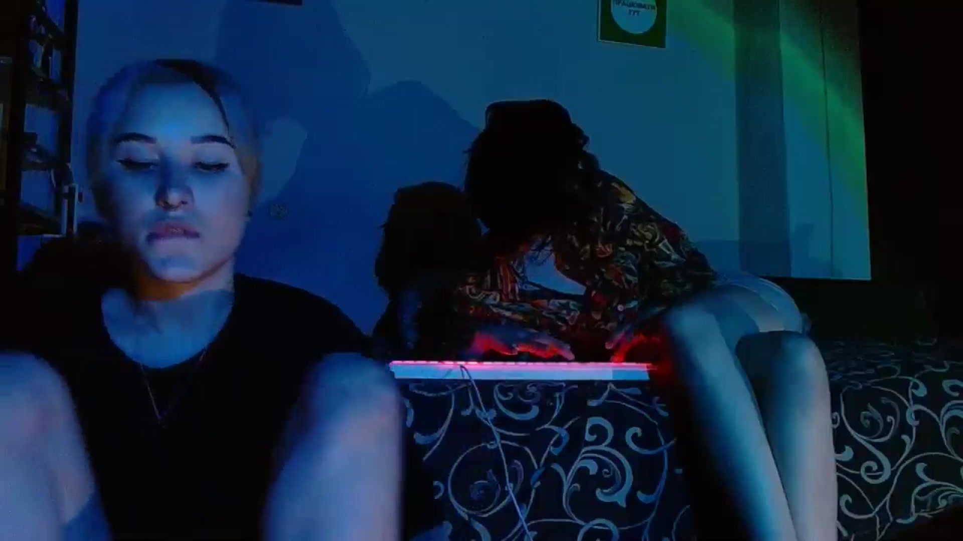 Gallery image thumbnail from Spicy_X's myfreecams stream on, 05/16/2024, 21:01 image 4 of 20