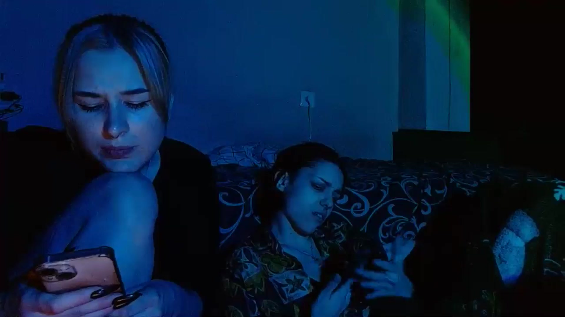 Gallery image thumbnail from Spicy_X's myfreecams stream on, 05/16/2024, 21:01 image 13 of 20