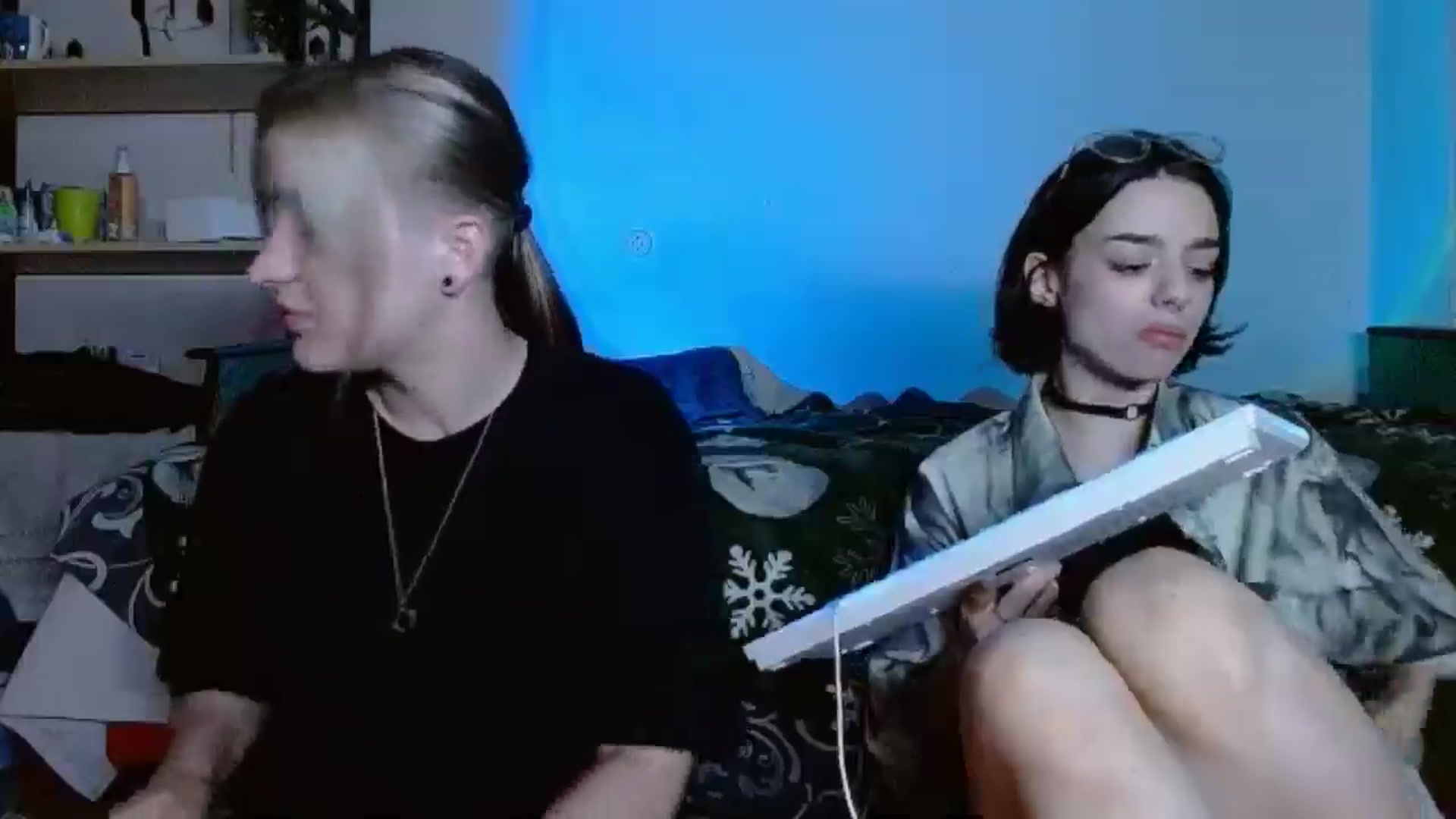 Gallery image thumbnail from Spicy_X's myfreecams stream on, 05/21/2024, 19:05 image 10 of 20