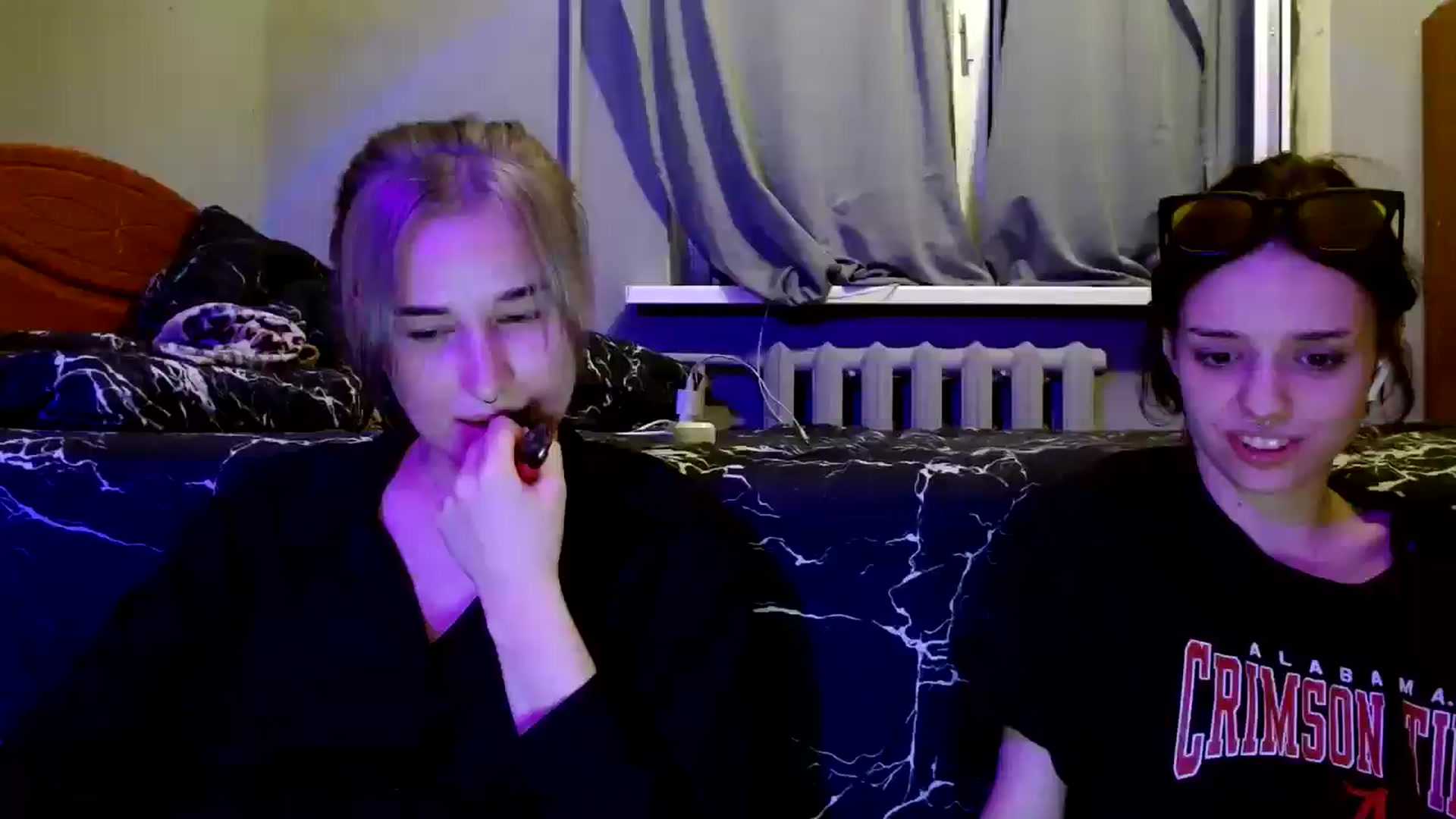 Gallery image thumbnail from Spicy_X's myfreecams stream on, 05/29/2024, 20:29 image 18 of 20