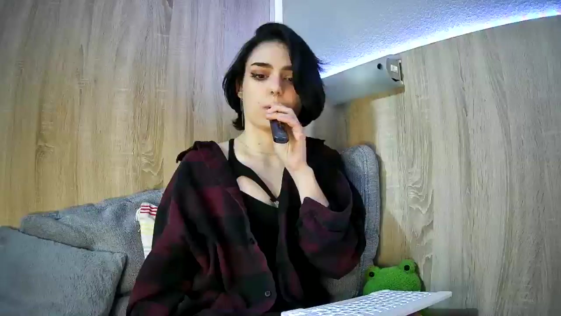 Gallery image thumbnail from Spicy_X's myfreecams stream on, 03/29/2025, 20:41 image 17 of 20