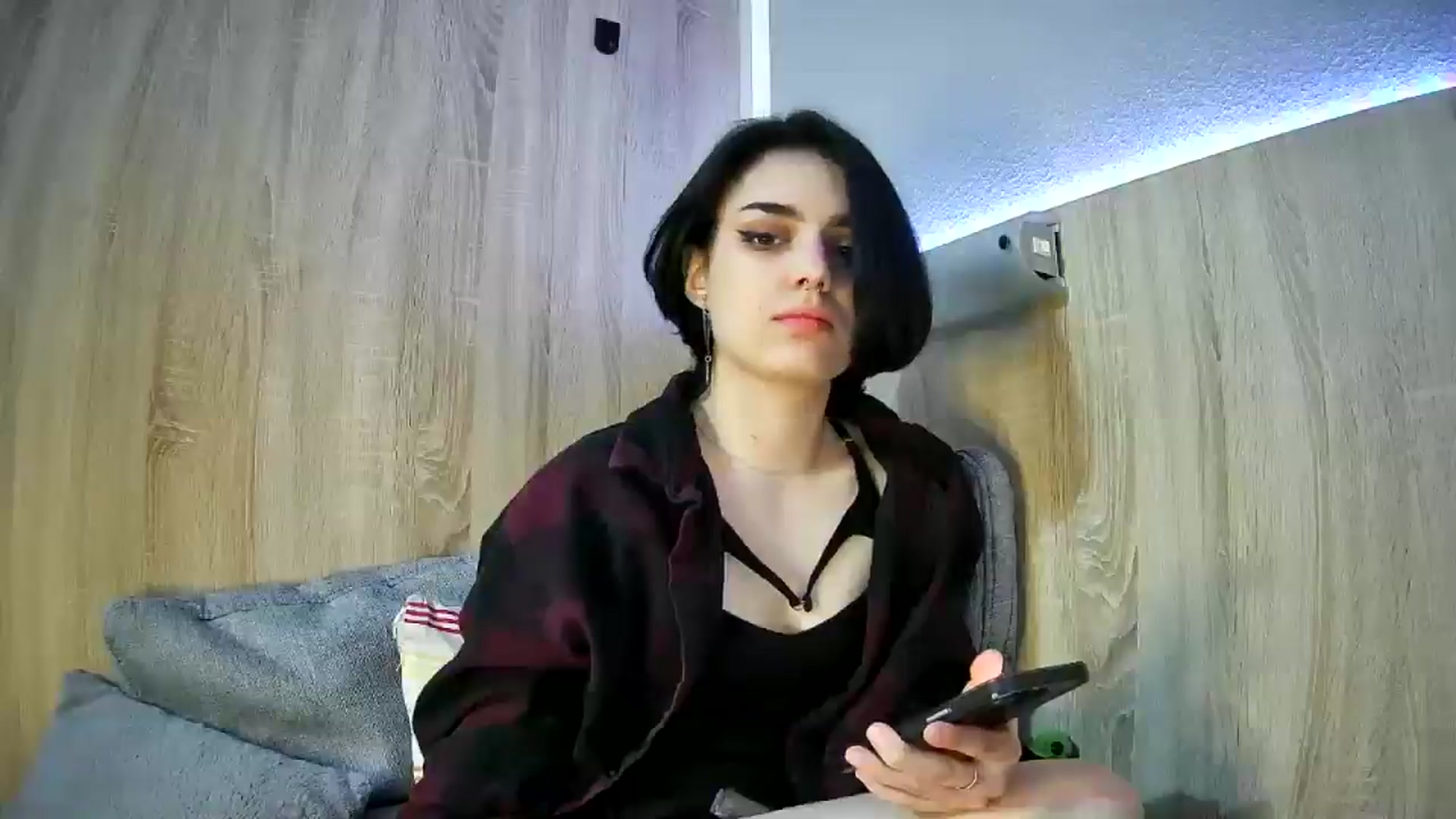 Gallery image thumbnail from Spicy_X's myfreecams stream on, 03/29/2025, 21:34 image 16 of 20