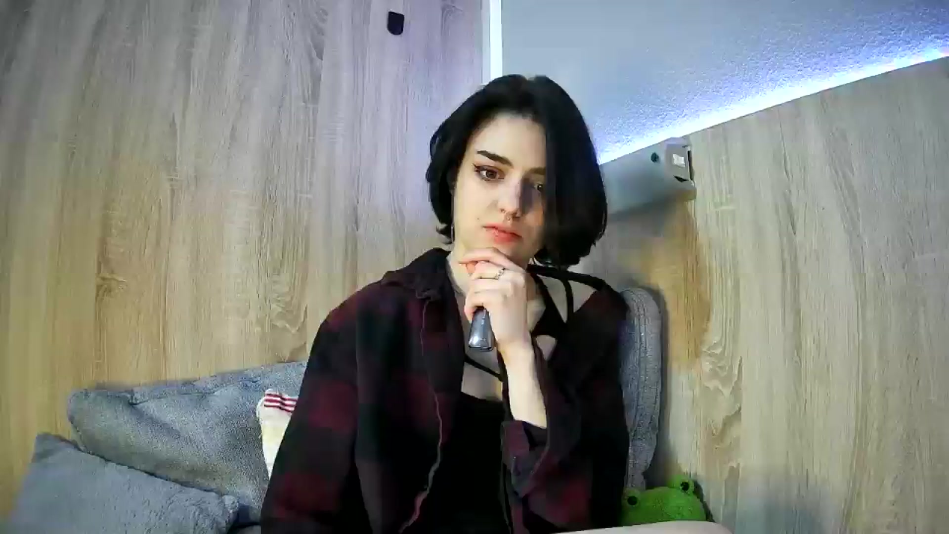 Gallery image thumbnail from Spicy_X's myfreecams stream on, 03/29/2025, 21:34 image 2 of 20