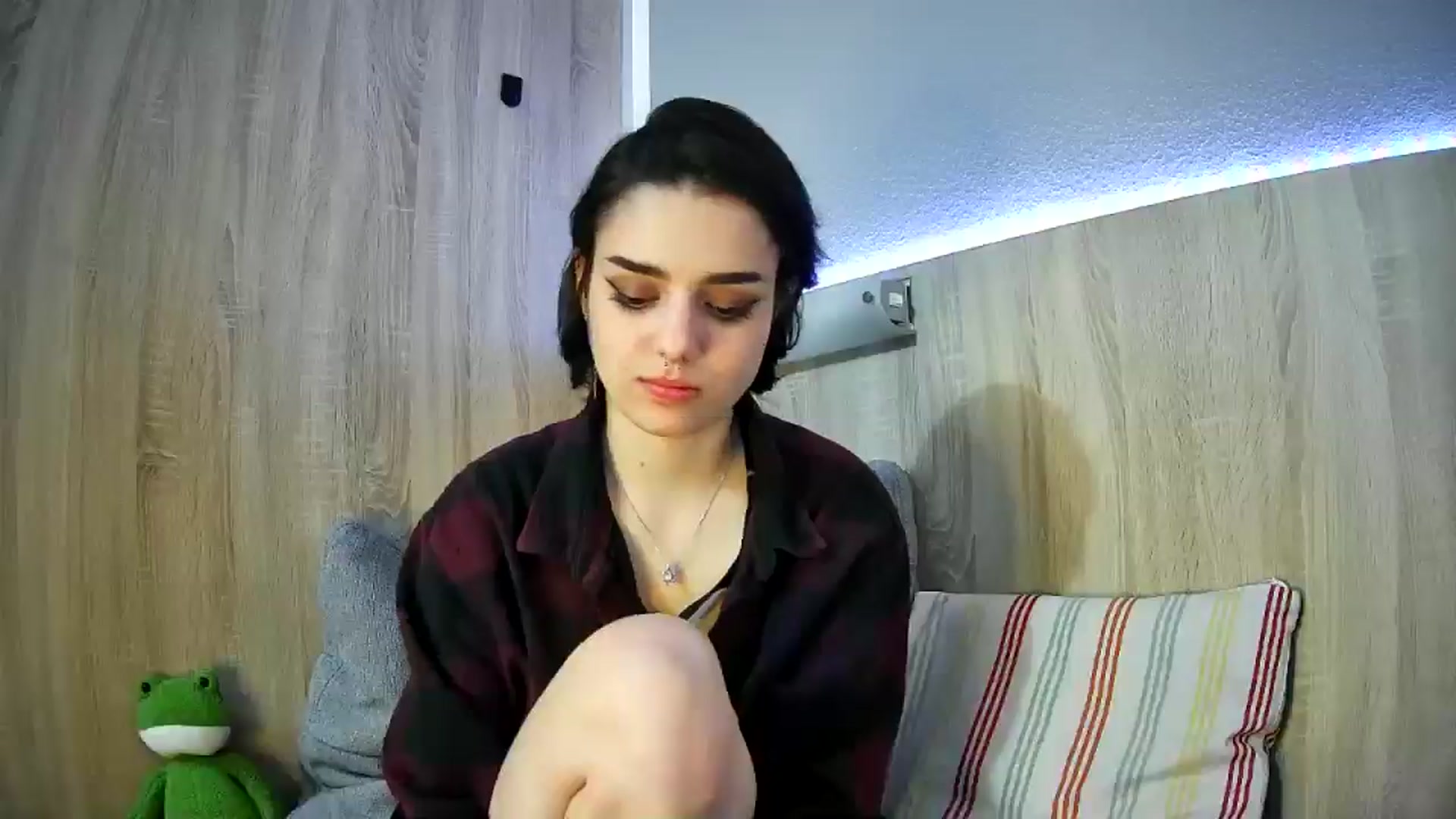 Gallery image thumbnail from Spicy_X's myfreecams stream on, 04/01/2025, 21:23 image 15 of 20