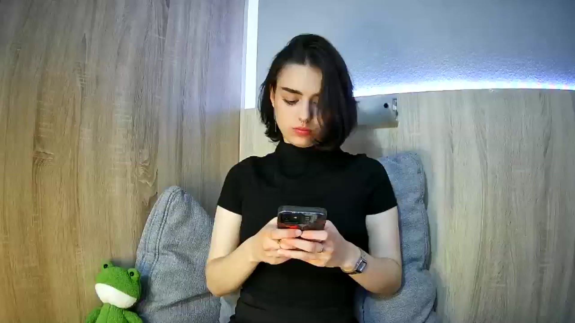 Gallery image thumbnail from Spicy_X's myfreecams stream on, 05/25/2025, 18:33 image 1 of 20
