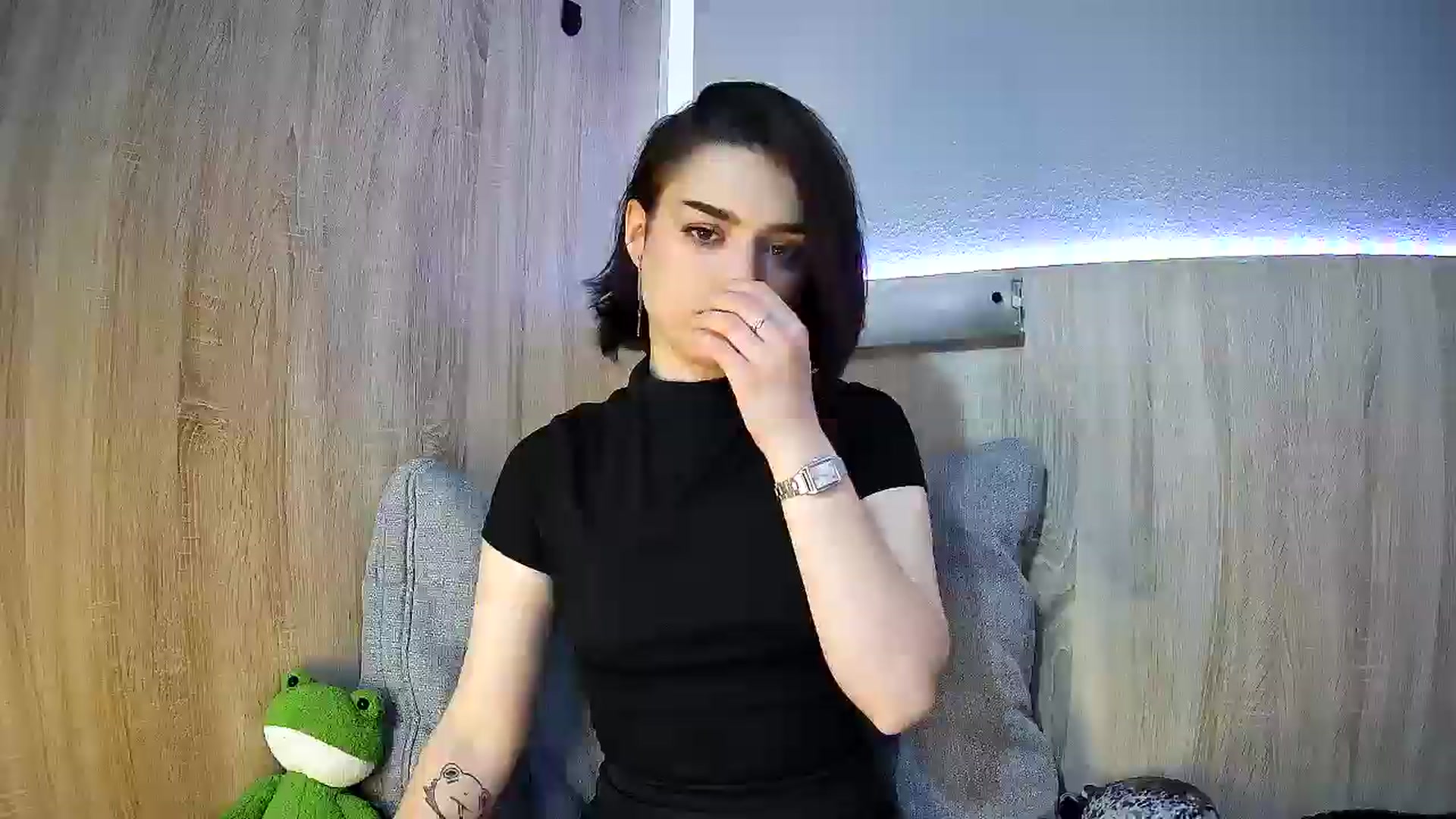 Gallery image thumbnail from Spicy_X's myfreecams stream on, 05/26/2025, 17:18 image 1 of 20
